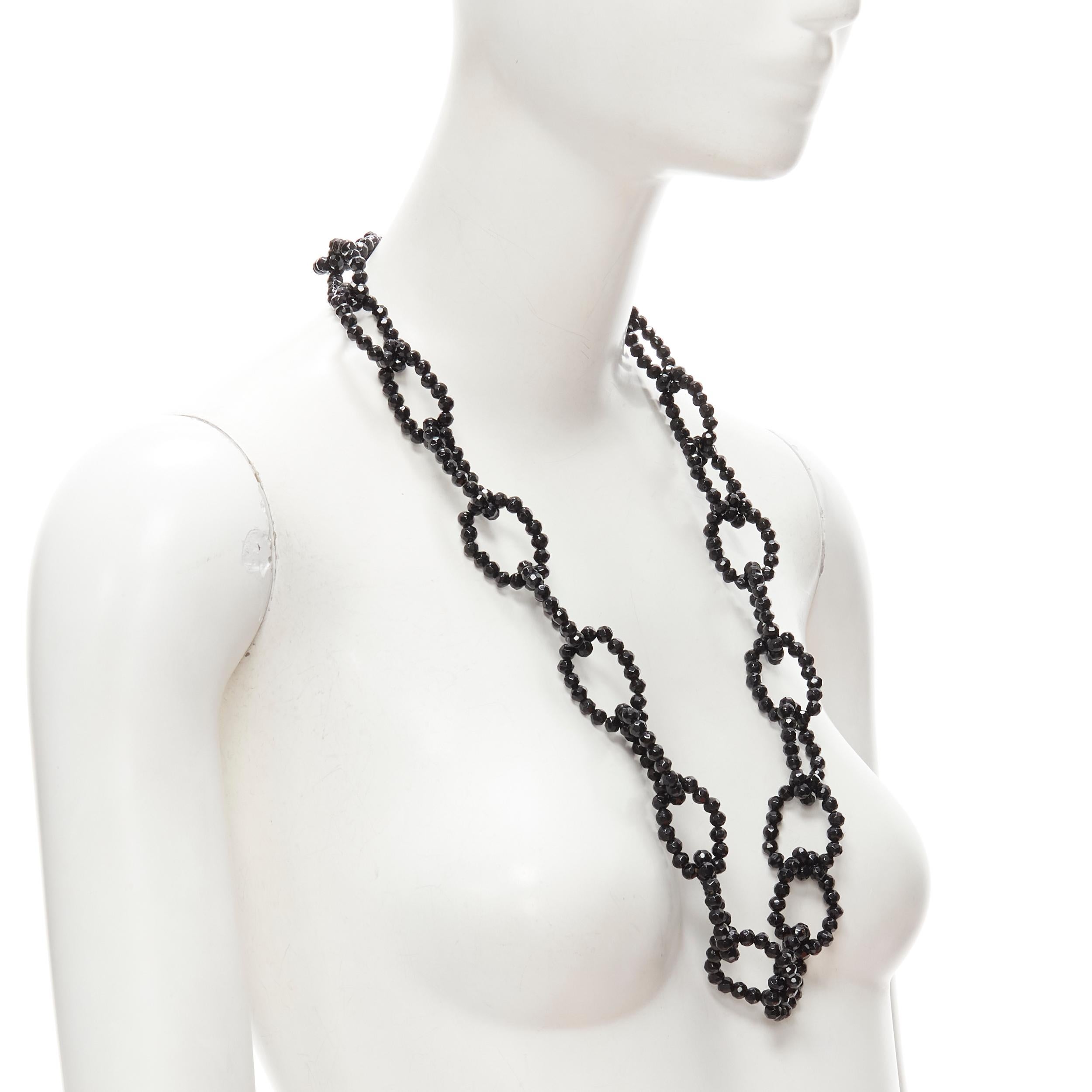 LEE ANGEL black beads loop chain long oversized statement necklace
Reference: ANWU/A00281
Brand: Lee Angel
Material: Acrylic
Color: Black
Closure: Pull On
Extra Details: Brand logo metal tag.

CONDITION:
Condition: Excellent, this item was pre-owned