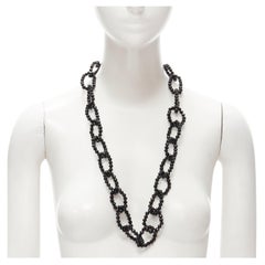 LEE ANGEL Schwarze perlenbesetzte lange übergroße Statement-Halskette