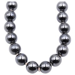 Used Lee Brevard 18 Karat Yellow Gold Hematite and Pearl Necklace