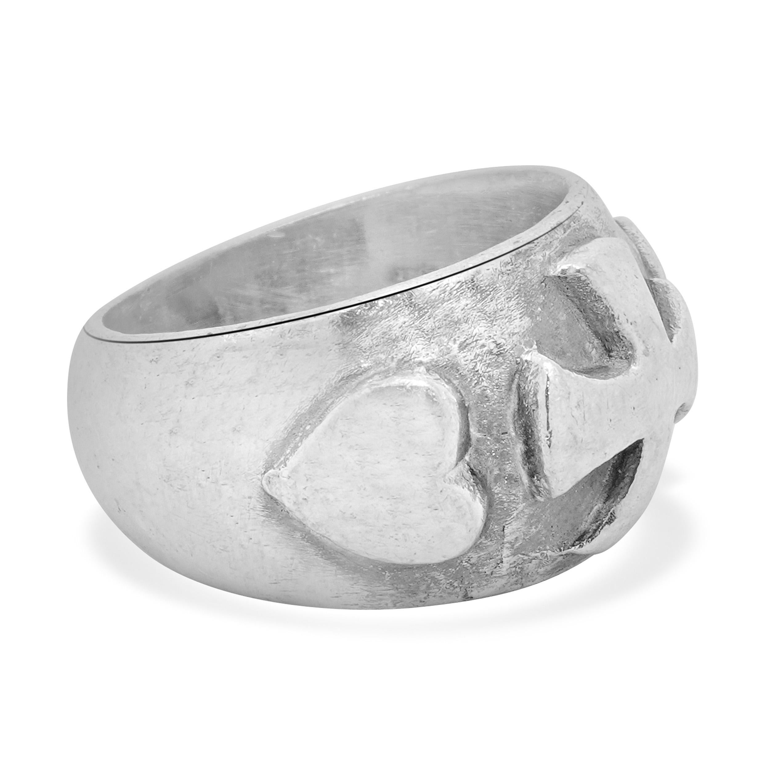 Femenino o masculino Lee Brevard Anillo Corazón de Hierro de Plata de Ley en venta