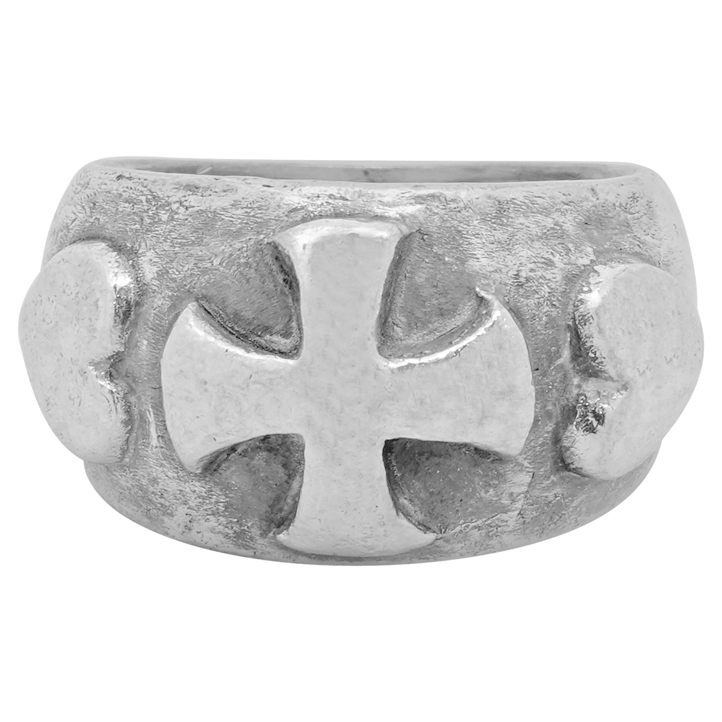 Lee Brevard Anillo Corazón de Hierro de Plata de Ley en venta