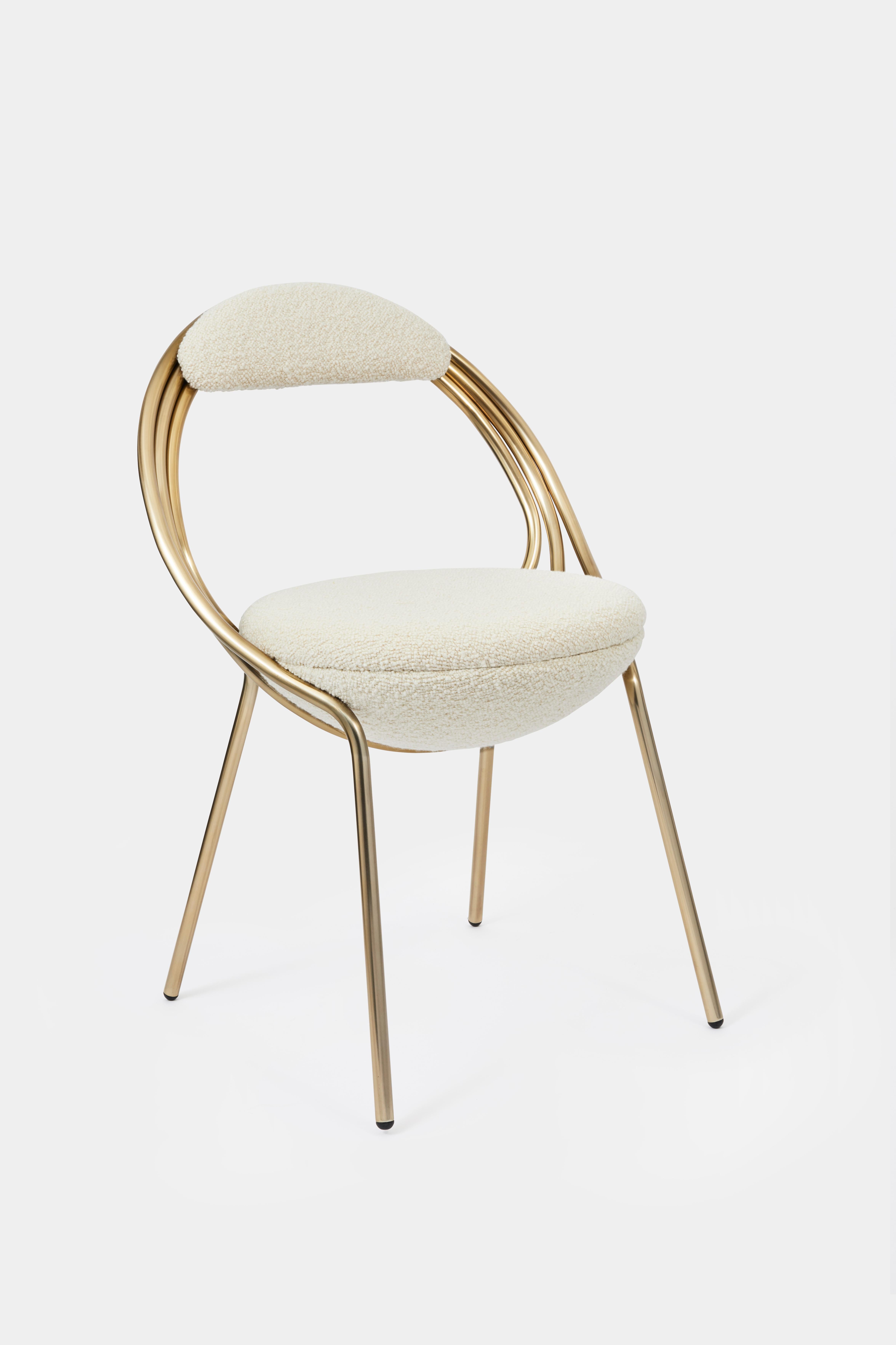 The Musico Chair features an original silhouette inspired by Lee Broom’s long-held passion for mid-century design and, perhaps more significantly, his great love of classical music, which plays an integral part in his design process. Reminiscent of