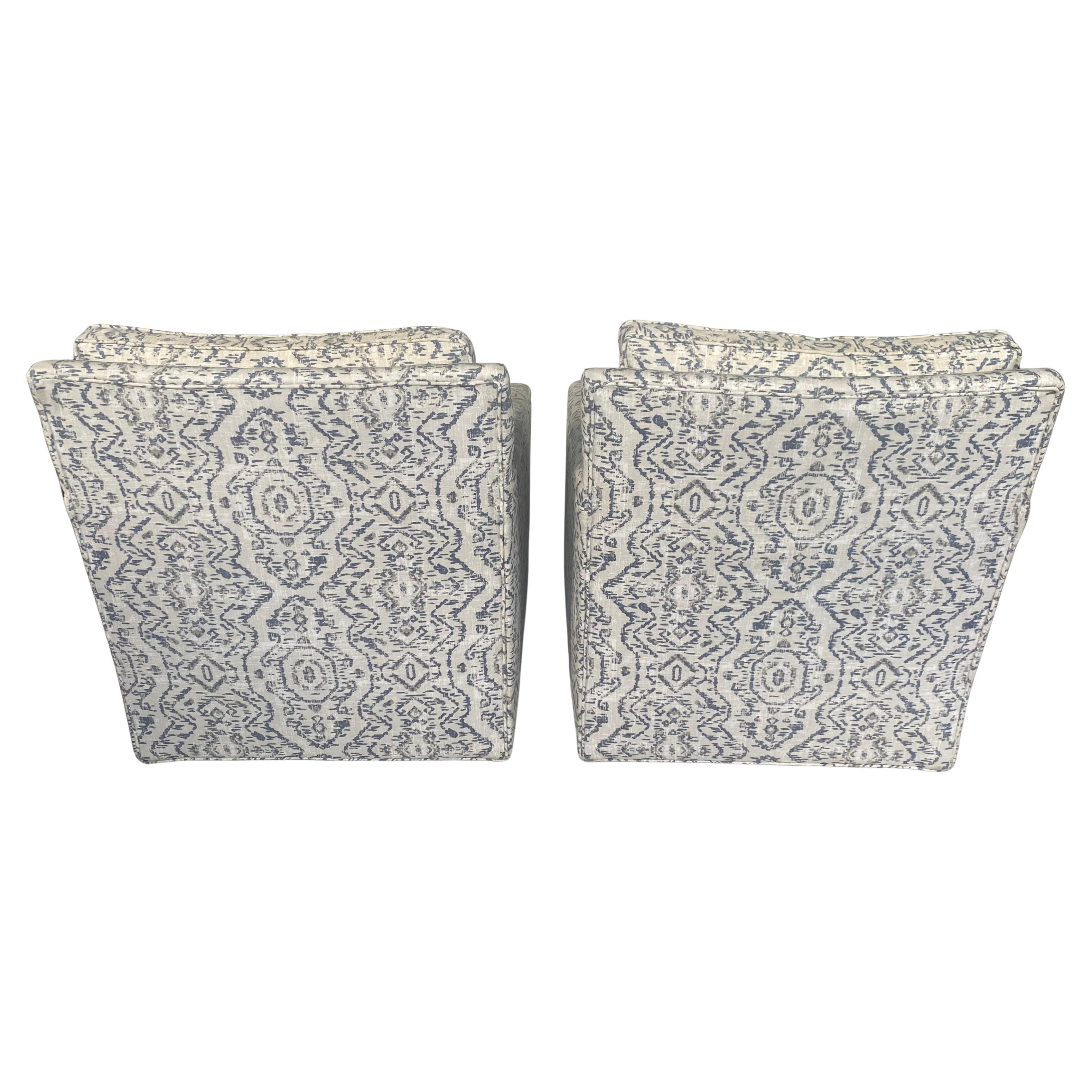 Lee Industries Sillones giratorios modernos en venta 3