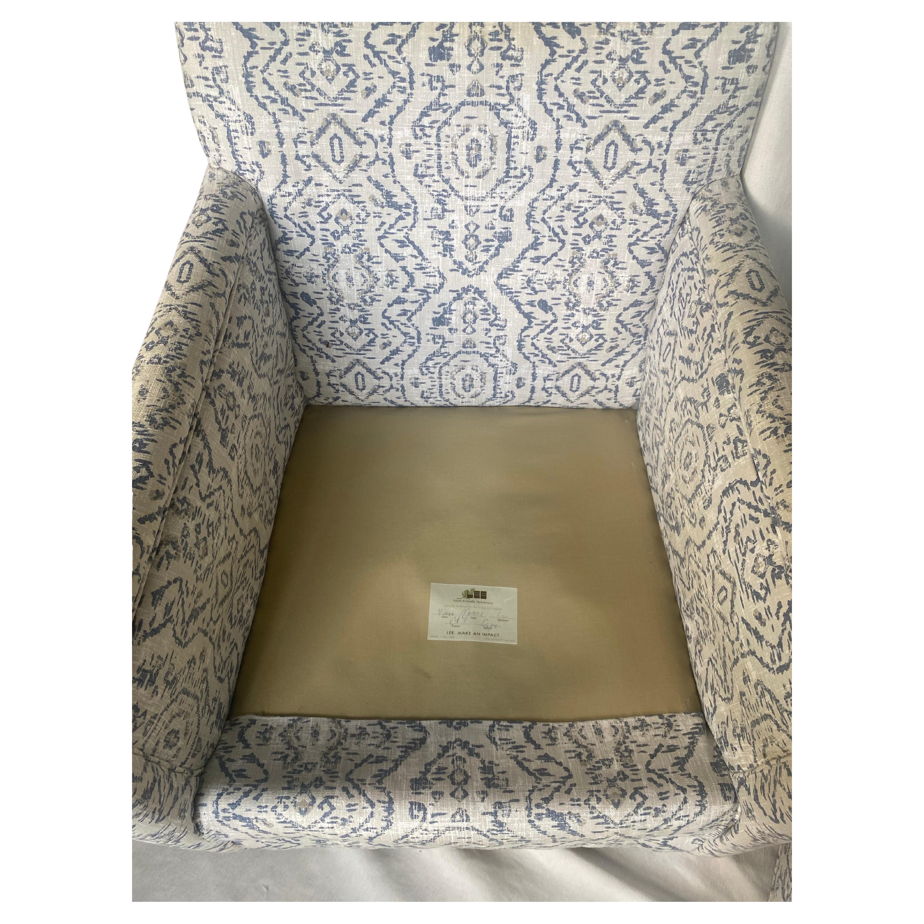 Lee Industries Sillones giratorios modernos en venta 5