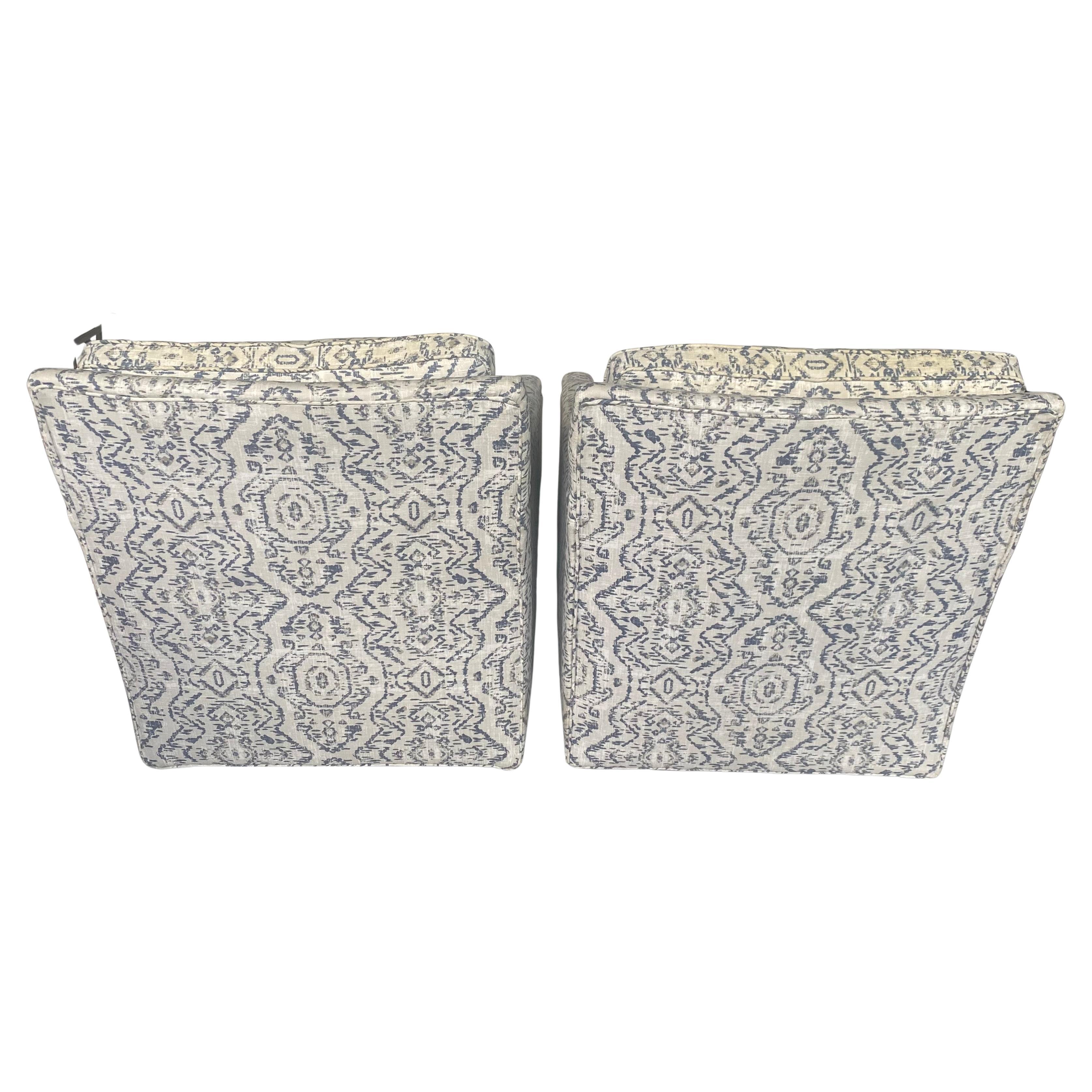 Lee Industries Sillones giratorios modernos Siglo XXI y contemporáneo en venta