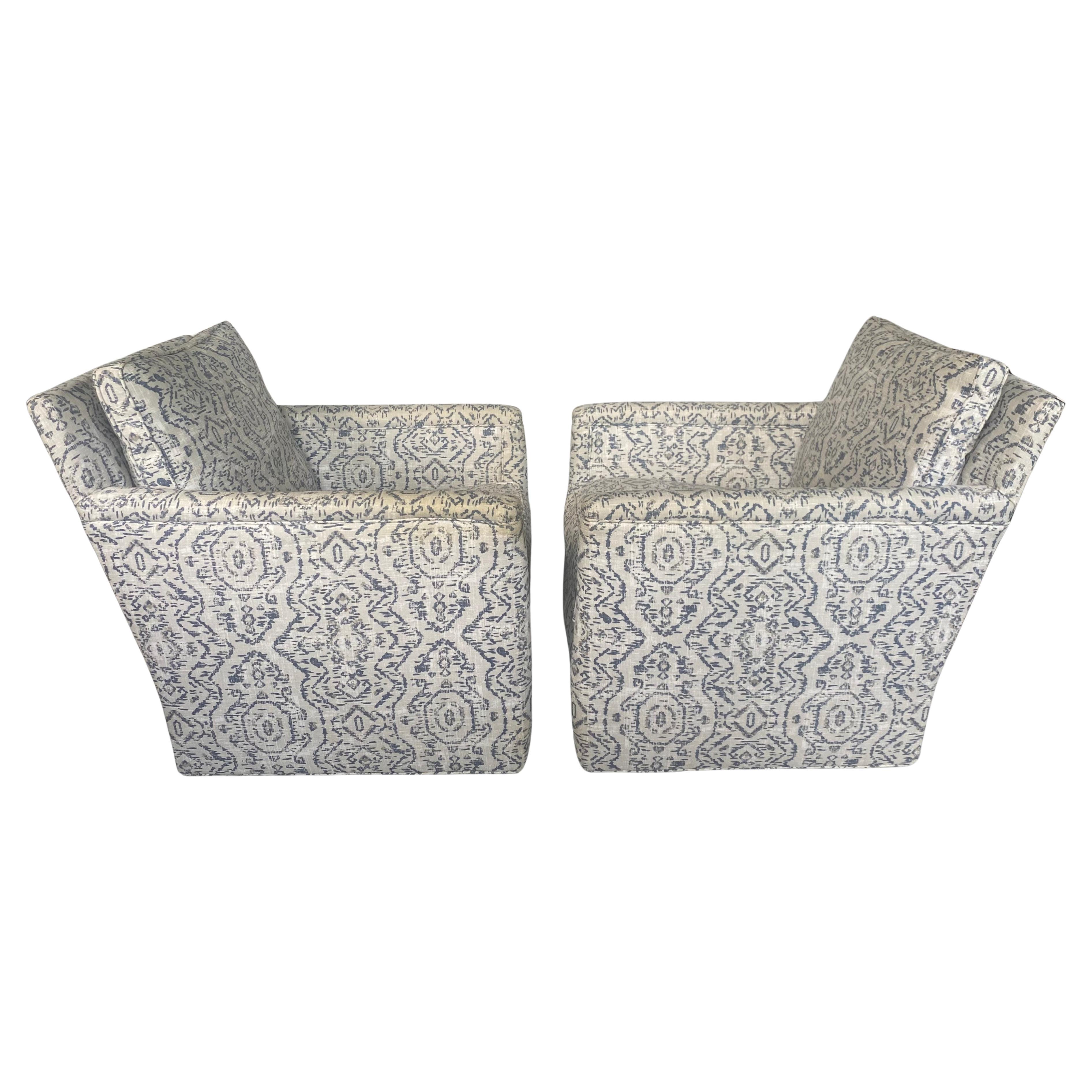 Lee Industries Sillones giratorios modernos en venta 1