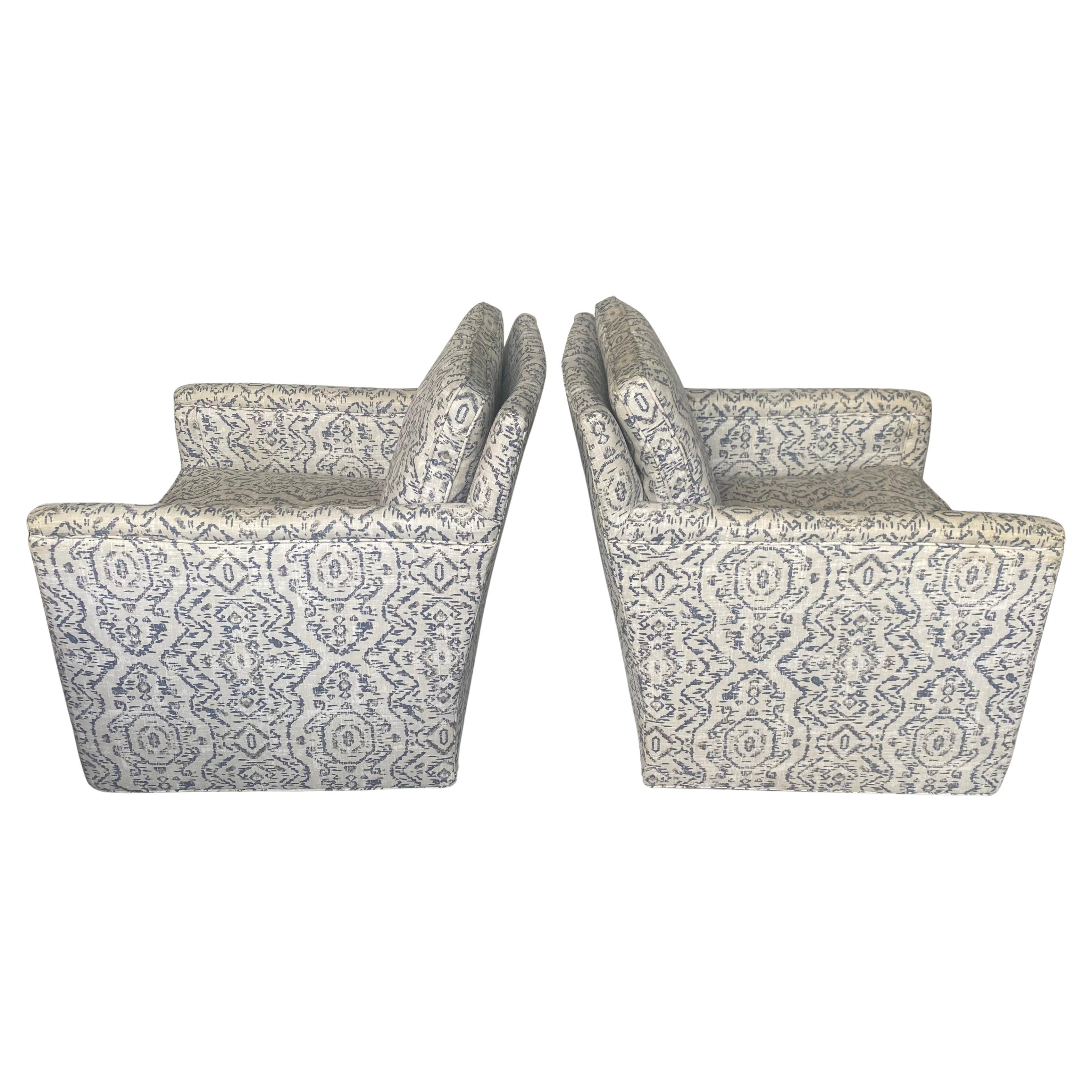Lee Industries Sillones giratorios modernos en venta 2