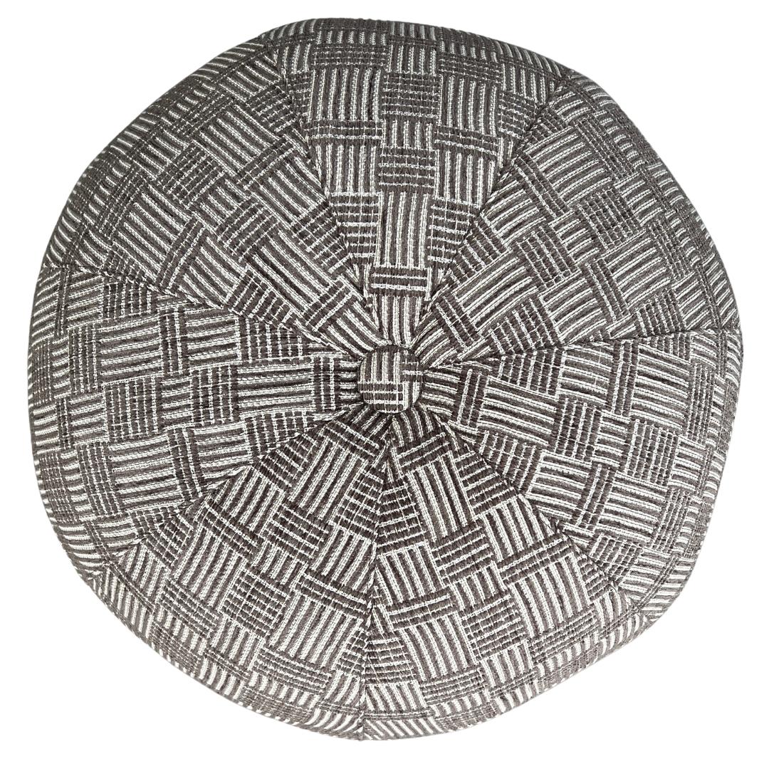 Lee Industries Ottoman Pouf In New Condition For Sale In Alpharetta, GA