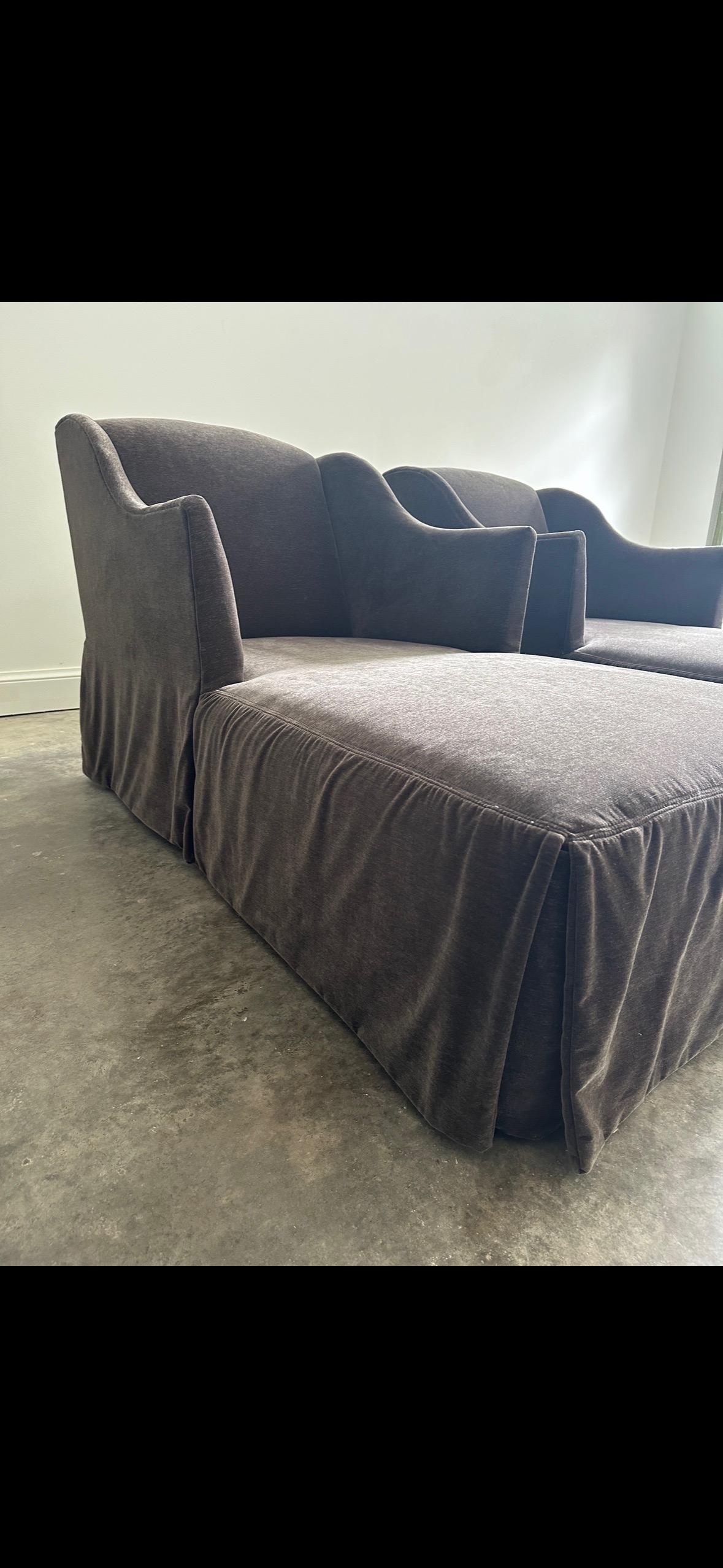 Lee Industries Velvet Chaise Lounge For Sale 1