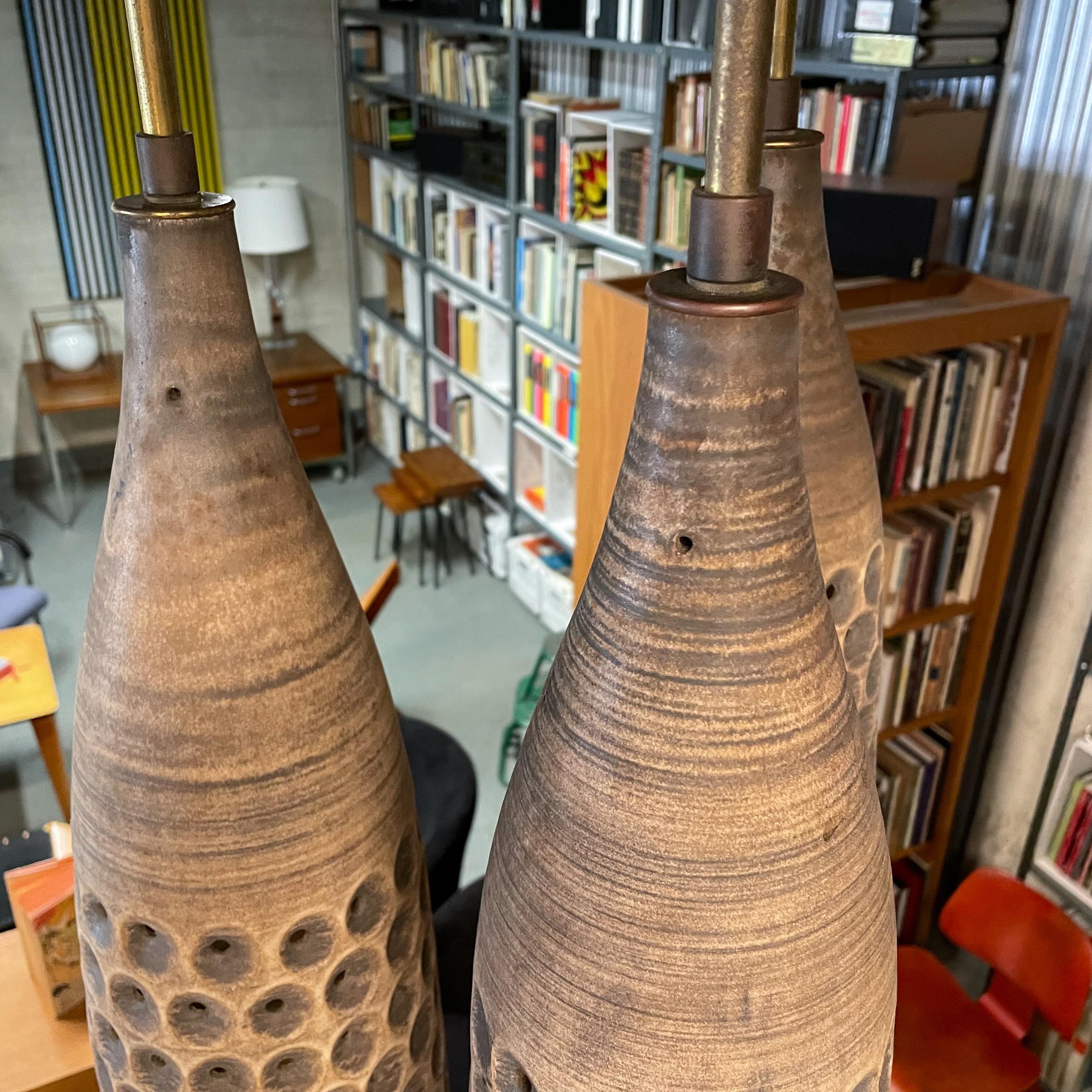Céramique Lampe à suspension en céramique en spirale Lee Rosen pour Design Technics en vente