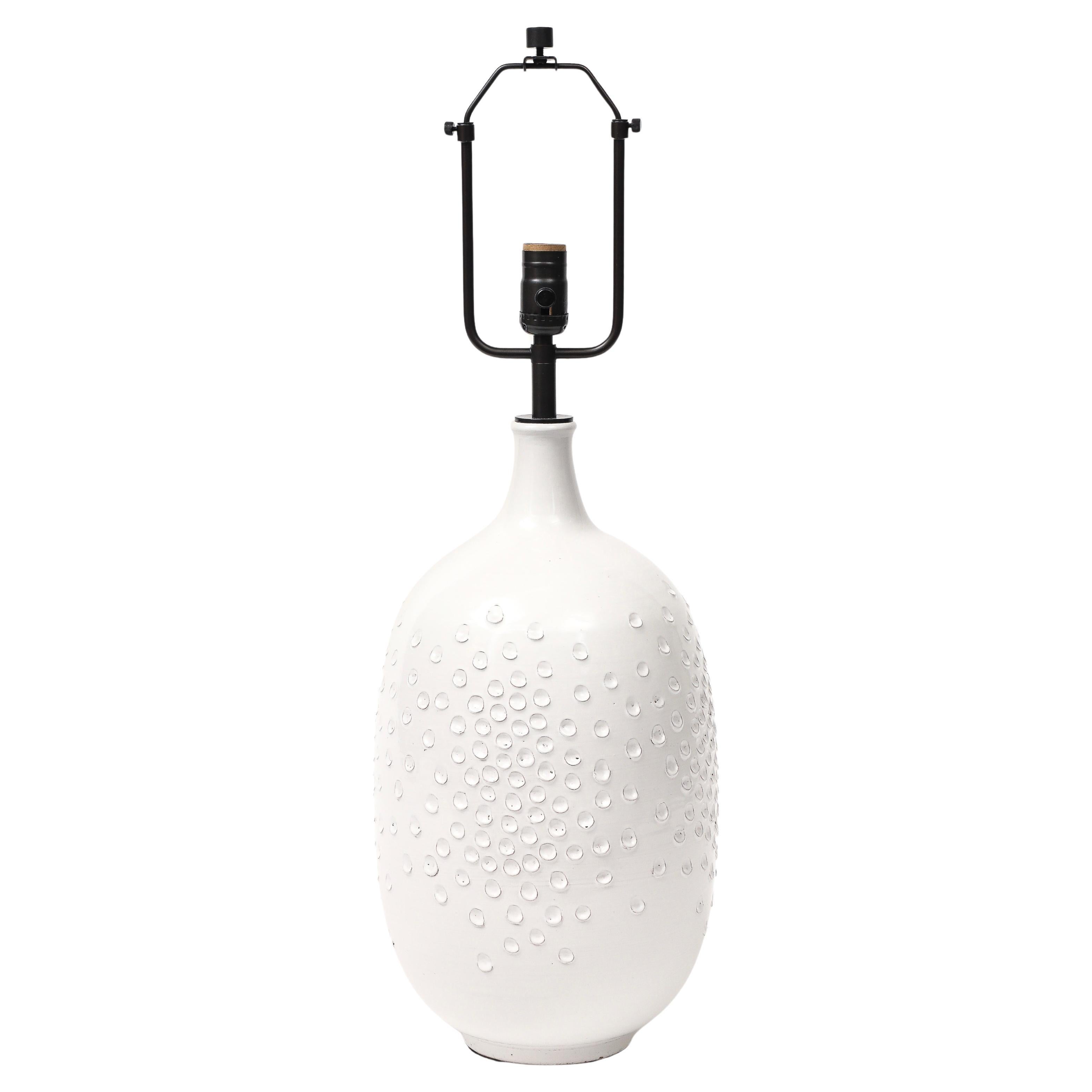Lee Rosen Design Technics Lampe, céramique, White, Dimpled, Brass, signée
