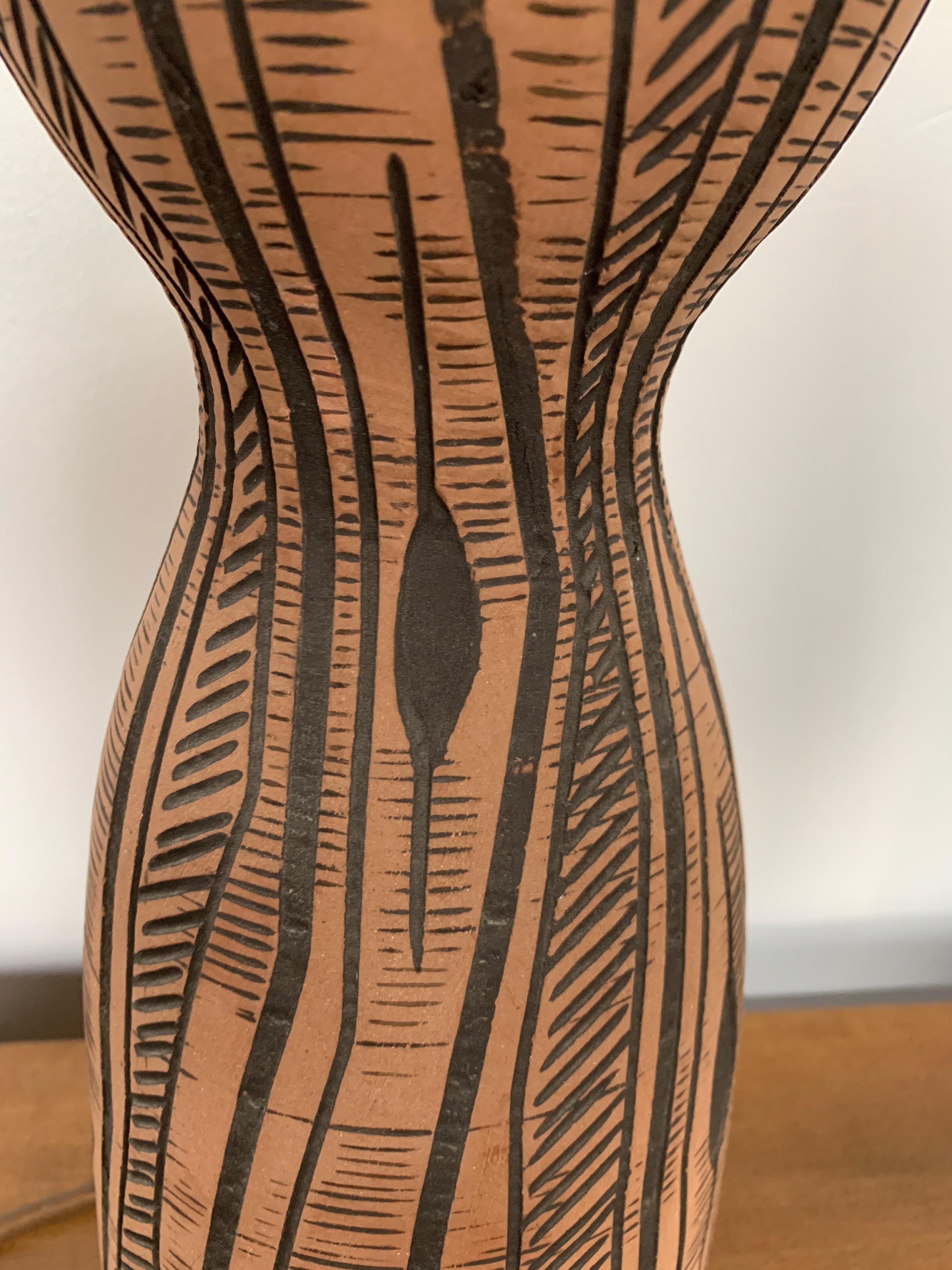 Lee Rosen for Design-Technics Terracotta Colored Lamp with Incised Black Design In Good Condition For Sale In Philadelphia, PA
