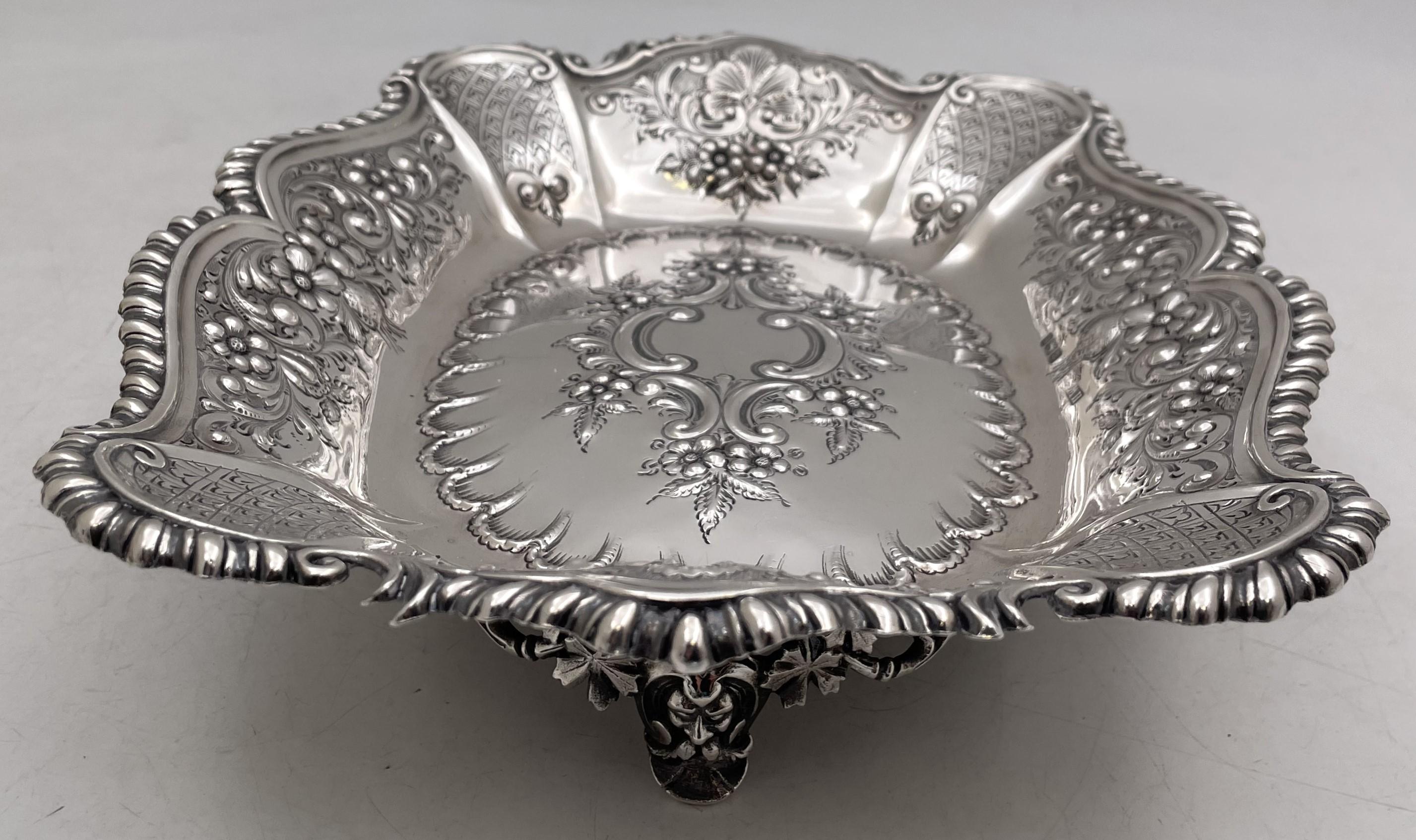 Édouardien Lee & Wigfull English Sterling Silver 1902 Edwardian Bread Dish / Basket en vente