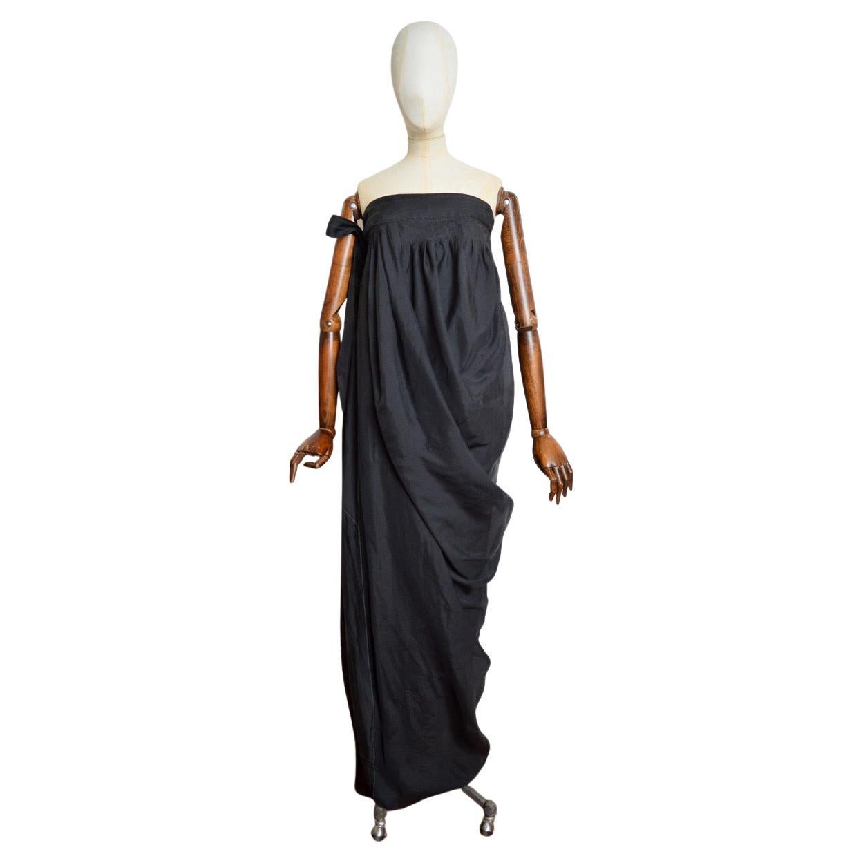 LEE YOUNG HEE 'Clothes of Wind' Abito hanbok nero in organza di seta tinto a mano in vendita
