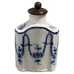 Antique Leeds pearlware shaped creamware tea caddy, c. 1780