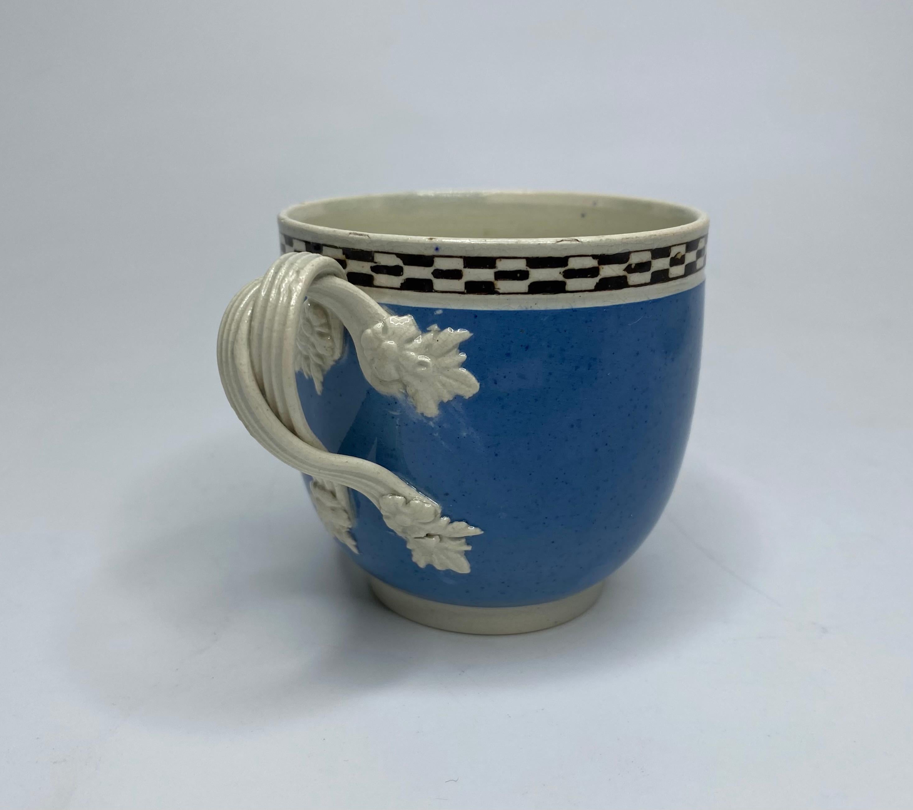 Leeds Pottery banded cup and saucer, c. 1790. For Sale 3