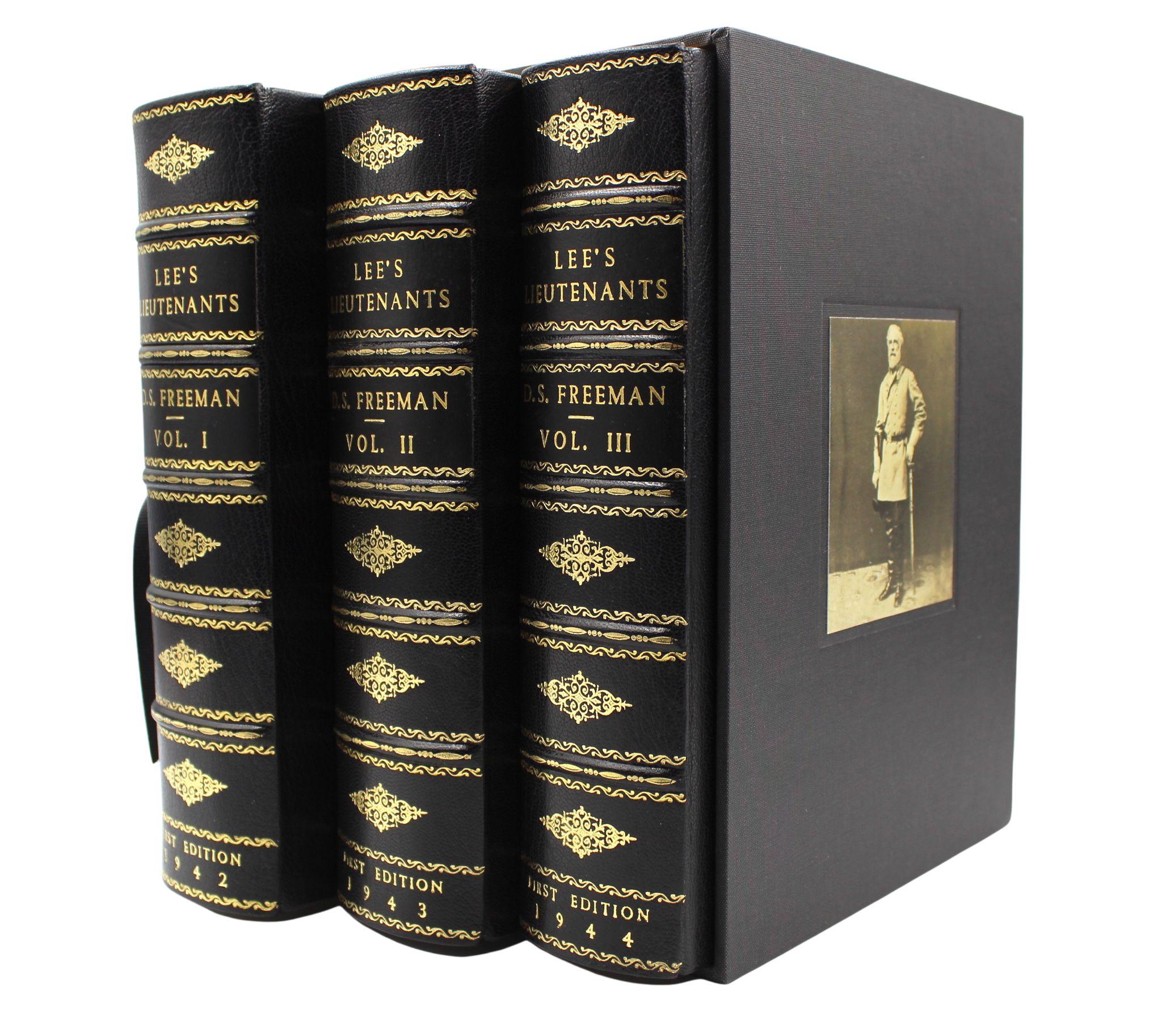 Américain Les Lieutenants de Douglas Southhall Freeman, trois volumes, première édition, 1942 en vente