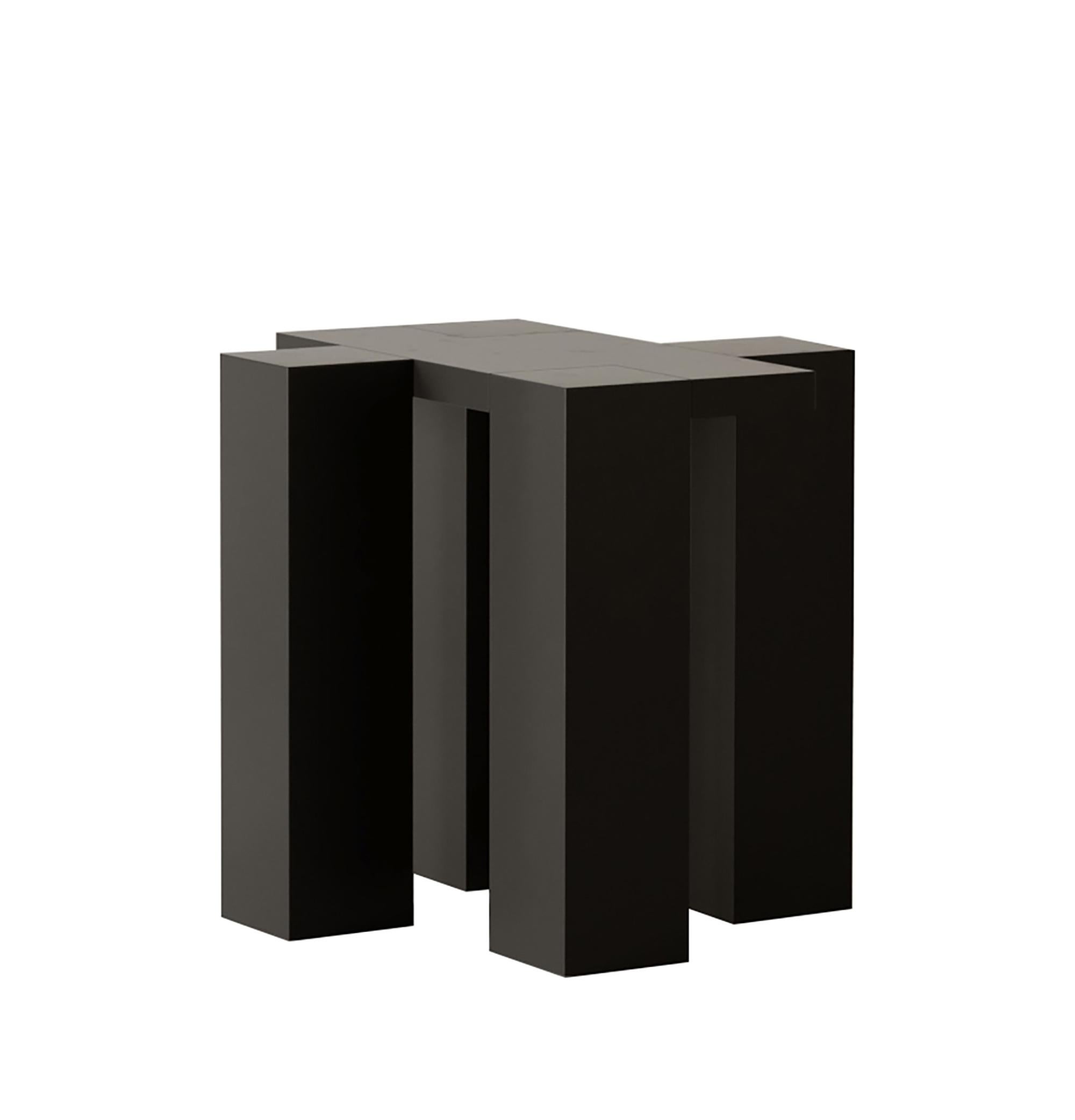 Tavolino con gambe laccato nero di Hermhaus