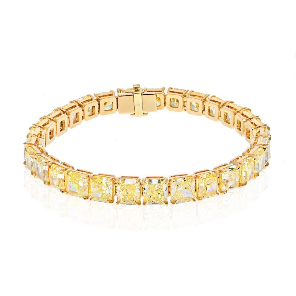 OUR LEGACY 28 Karat Diamantarmband mit Strahlenschliff  Fancy Gelb im Zustand „Neu“ im Angebot in Mumbai, IN