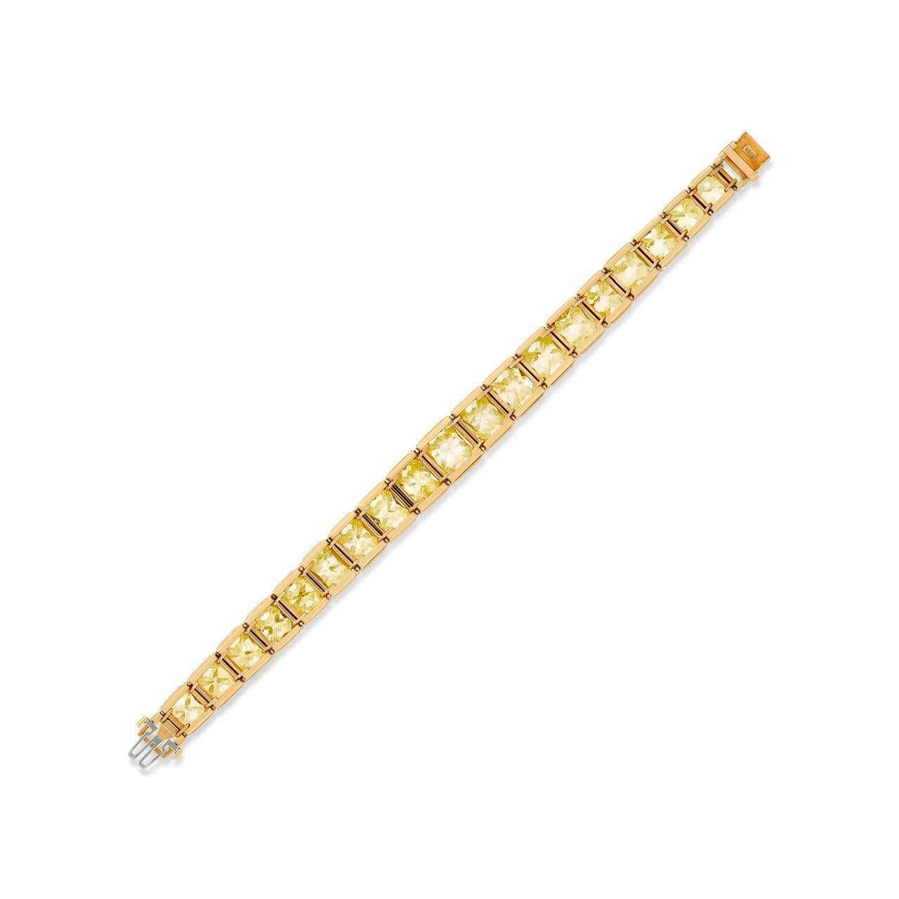 LEGACY Bracelet en diamant radiant de 50 carats  Jaune fantaisie  Certifié GIA en vente 7