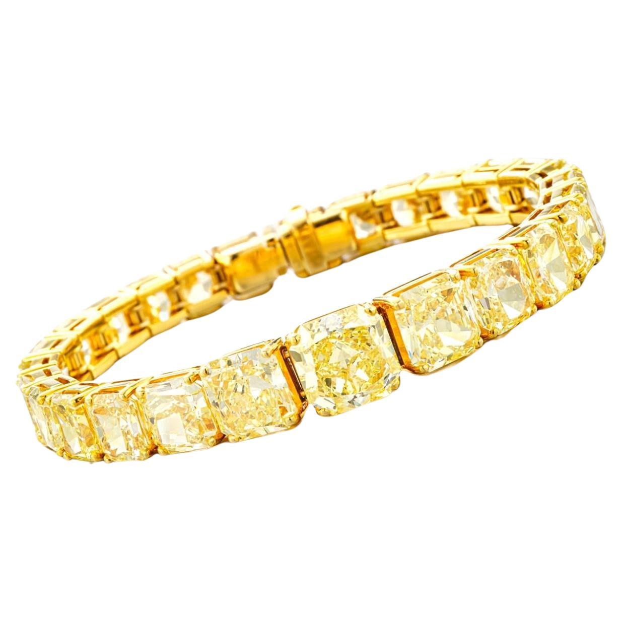 Bracciale con diamanti a taglio radiante da 50 carati OUR LEGACY  Giallo fantasia  Certificato GIA