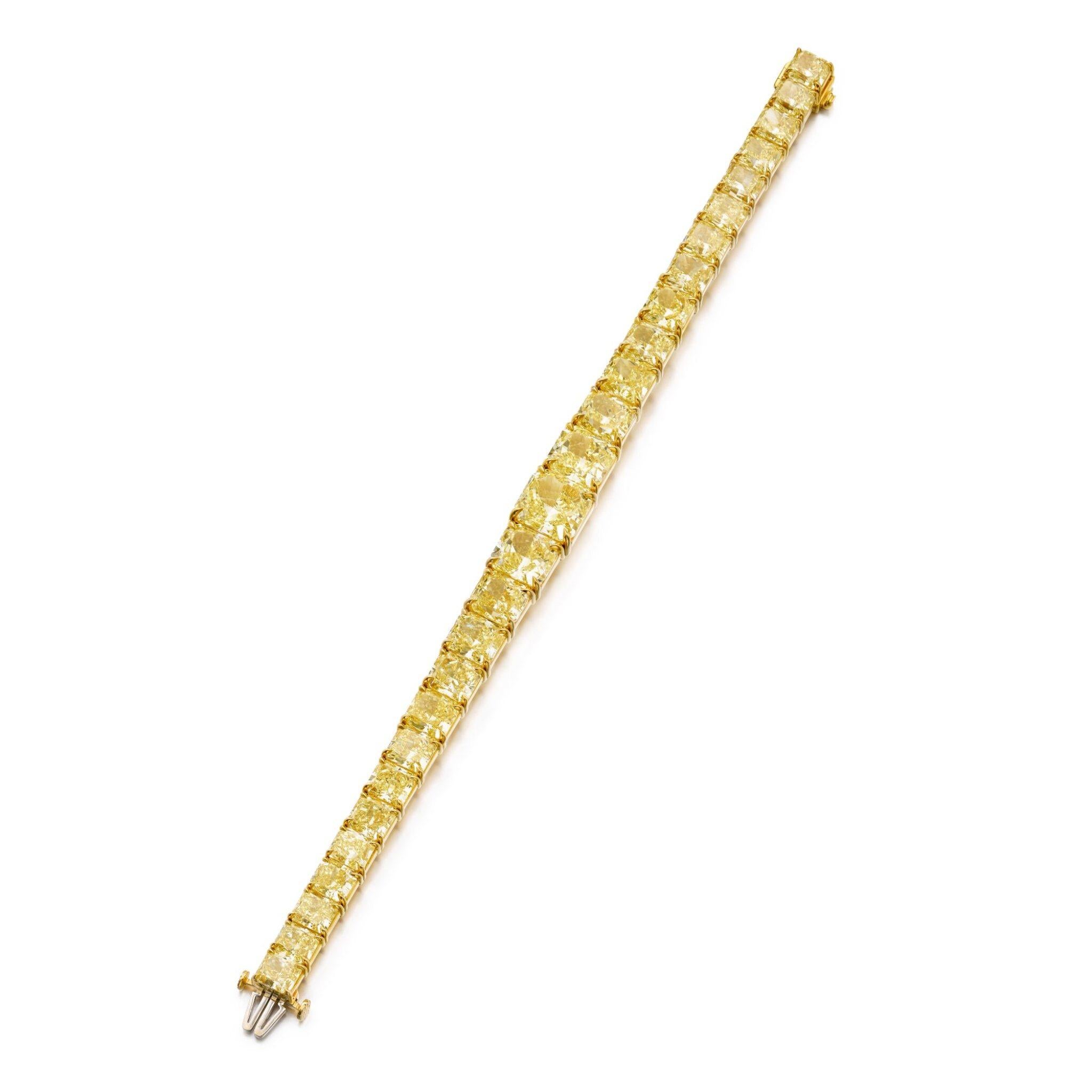 LEGACY 55 Carat  Diamants naturels de taille coussin de couleur jaune fantaisie certifiés GIA en vente 4