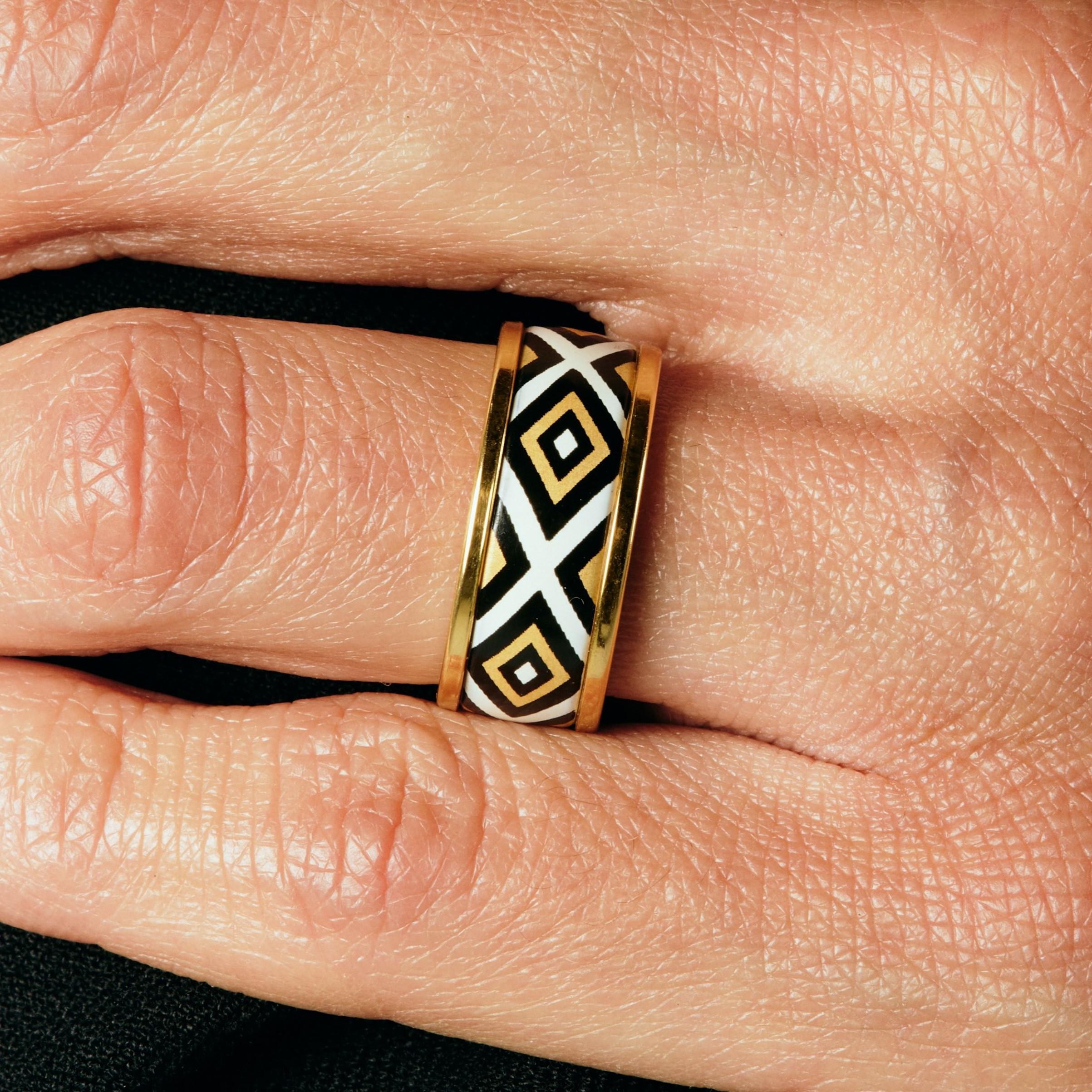 For Sale:  Hand-Painted Gold-Plated Stainless Steel Band Ring with Fire Enamel Detail 4