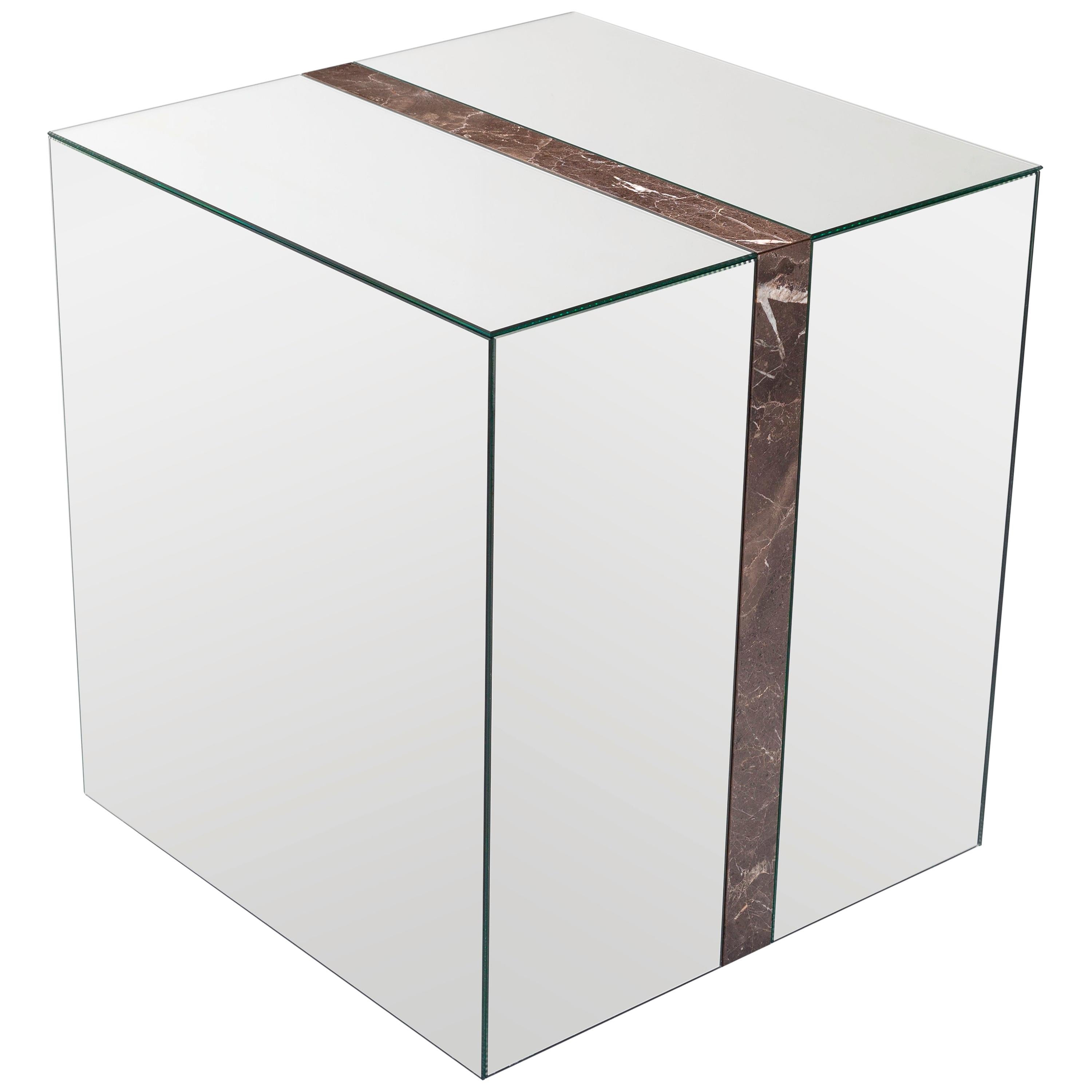 LEGADO side table with mirrored structure and marble border For Sale