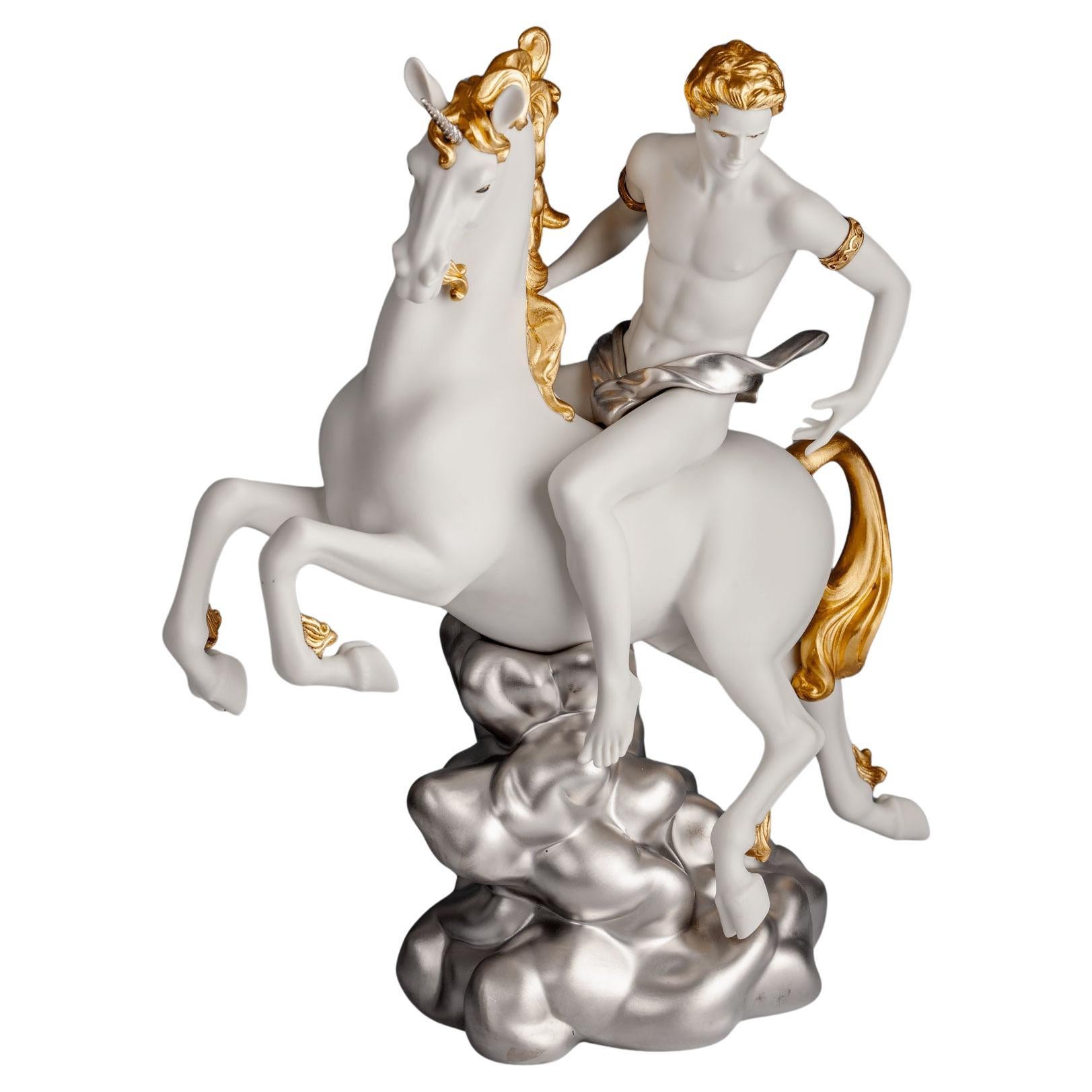 Colección Legend de Lladró "Amor Divino" Porcelana nº 8 con oro de 18 quilates y diamantes