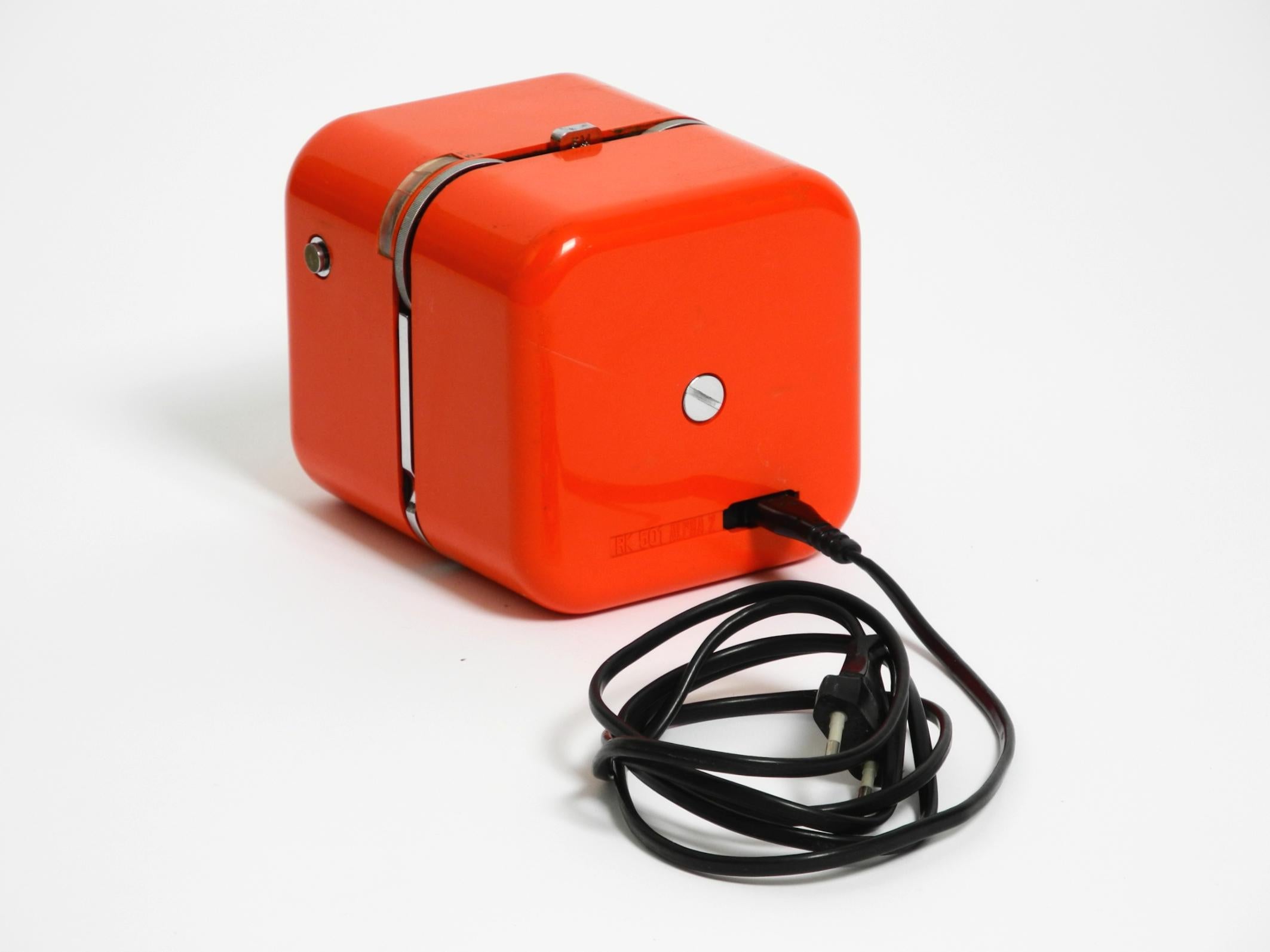Radio cubo legendaria de Dario & Mario Bellini para Siemens 1968  RK 501 Alfa 2 Metal en venta