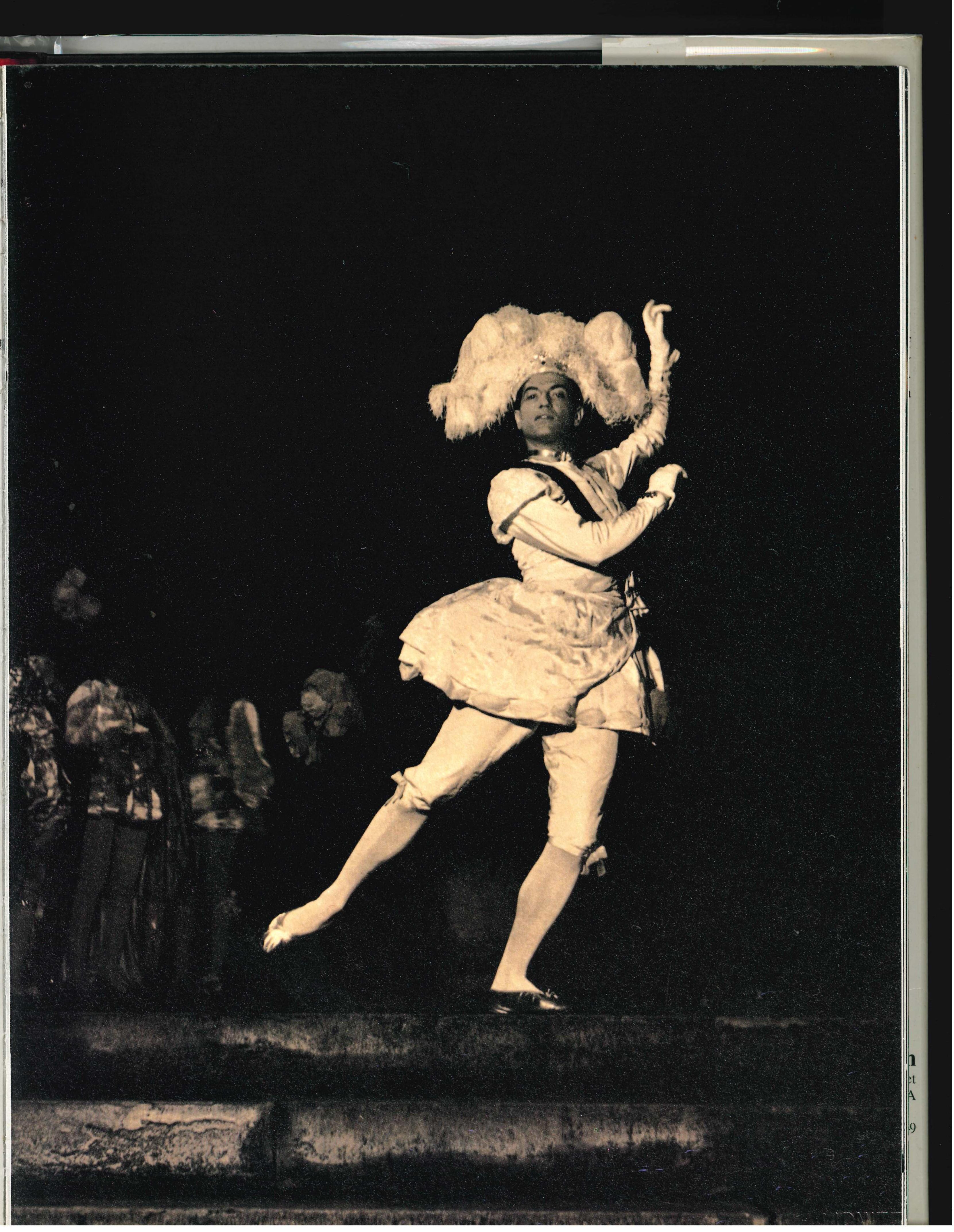Les fêtes légendaires 1922-1972 par le Prince Jean-Louis de Faucigny-Lucinge (Livre) en vente 1