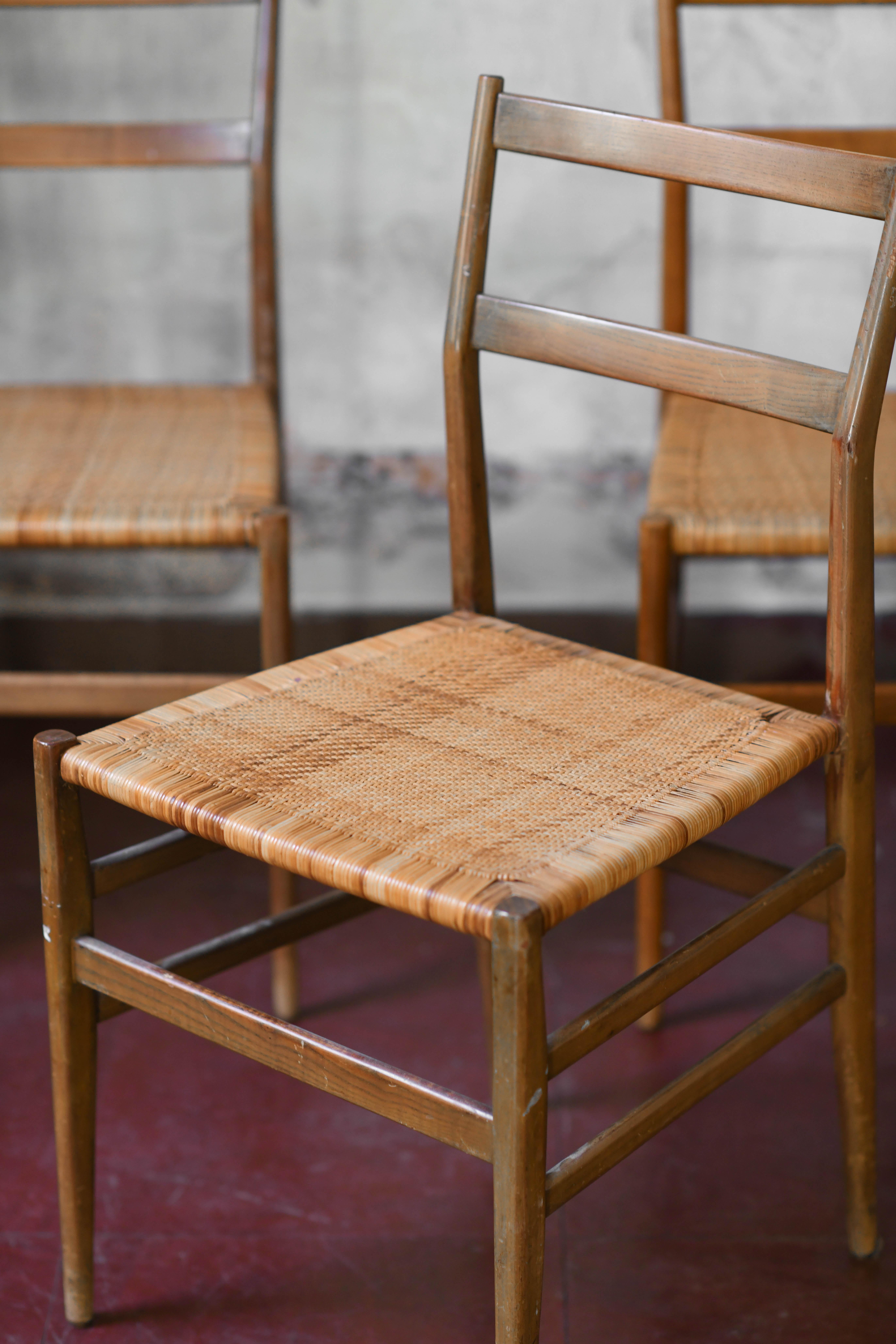 Leggera chair by Gio Ponti – set of 7 pieces In Good Condition For Sale In Roma, RM
