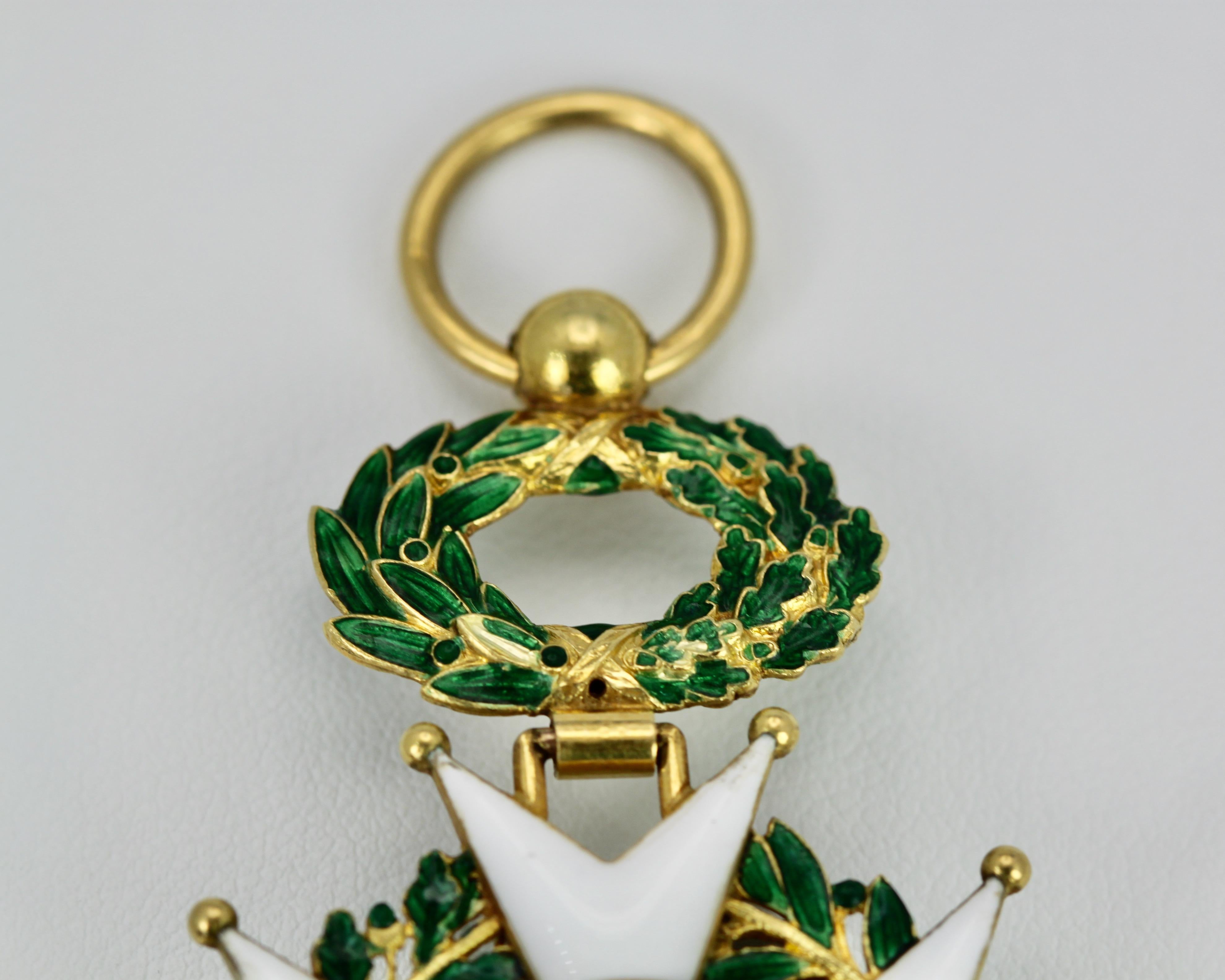Women's or Men's Legion D'Honneur Enamel Medal Pendant 18K Gold French
