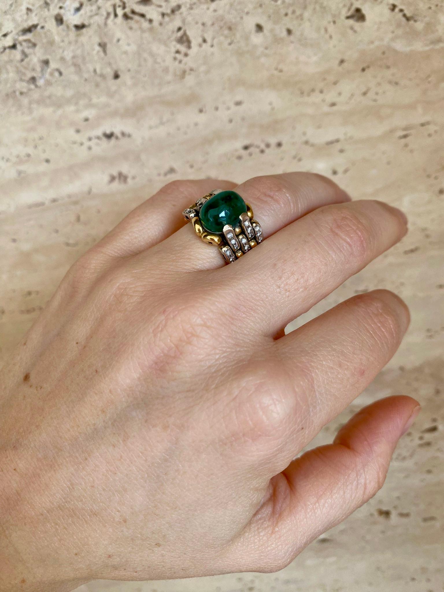 Legnazzi 4.50 Carat Emerald Diamond Cocktail ring In Excellent Condition For Sale In Napoli, Italy