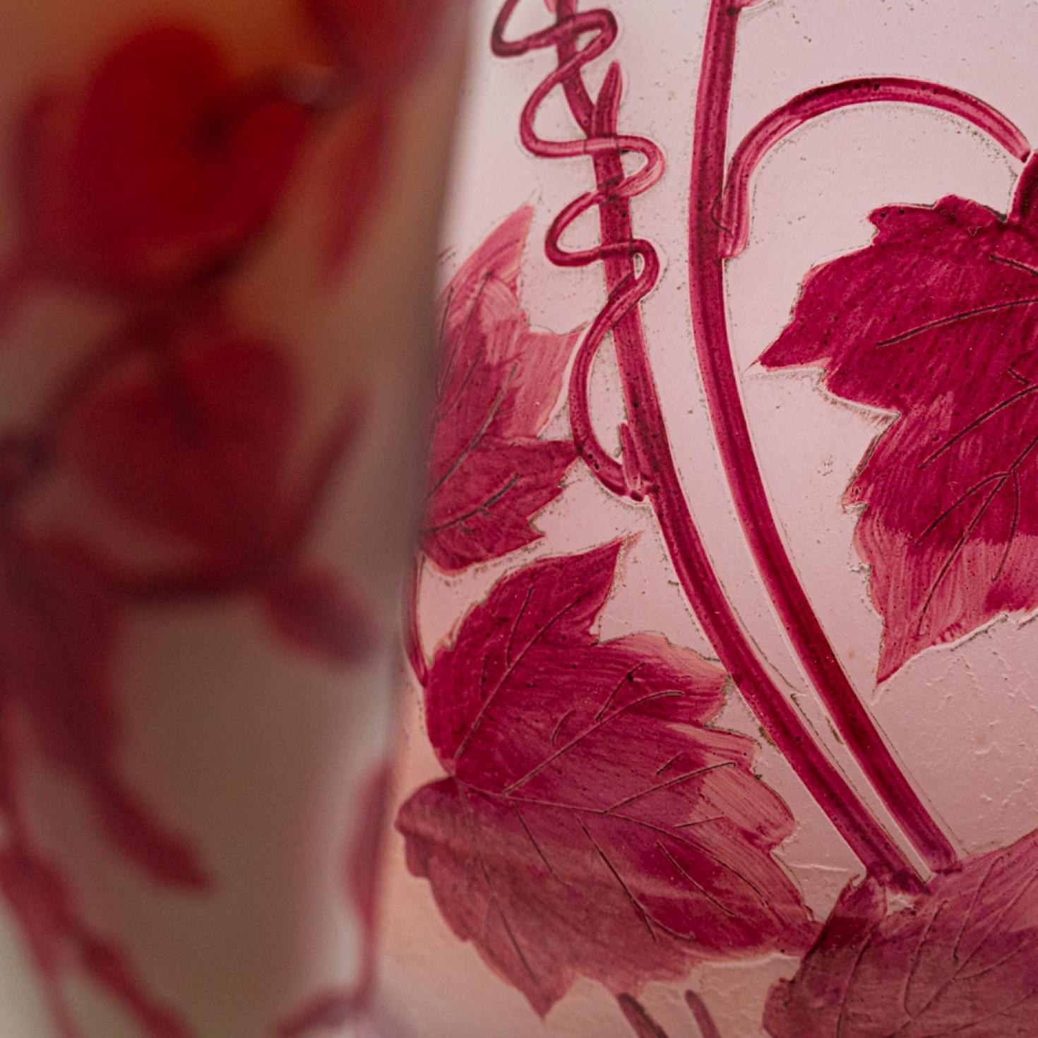 Autre Legras et Gallé, ensemble de grands vases en verre émaillé et gravé à l'acide, 1920 en vente