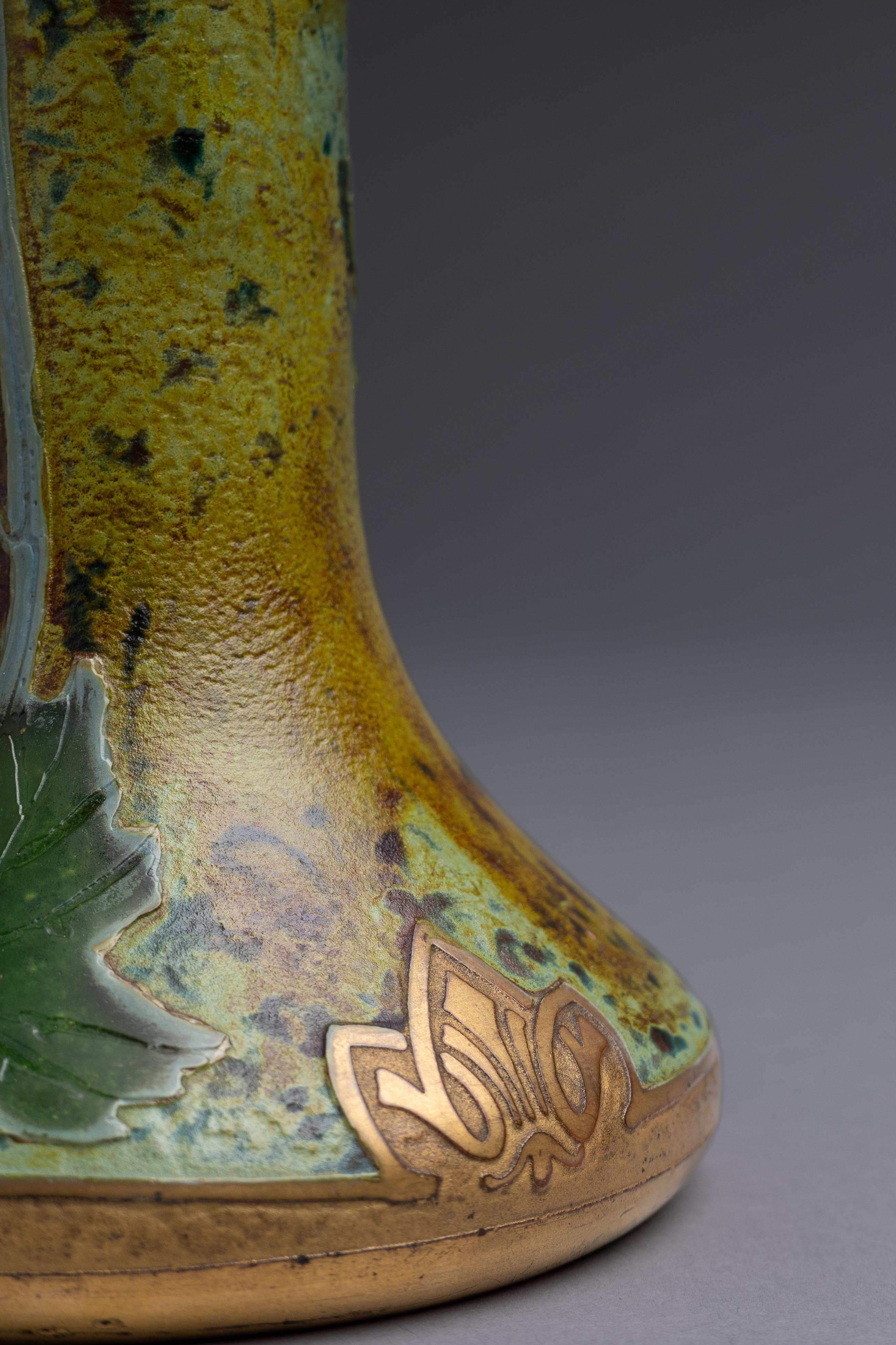 20ième siècle Vase en verre Art Nouveau français Legras en vente