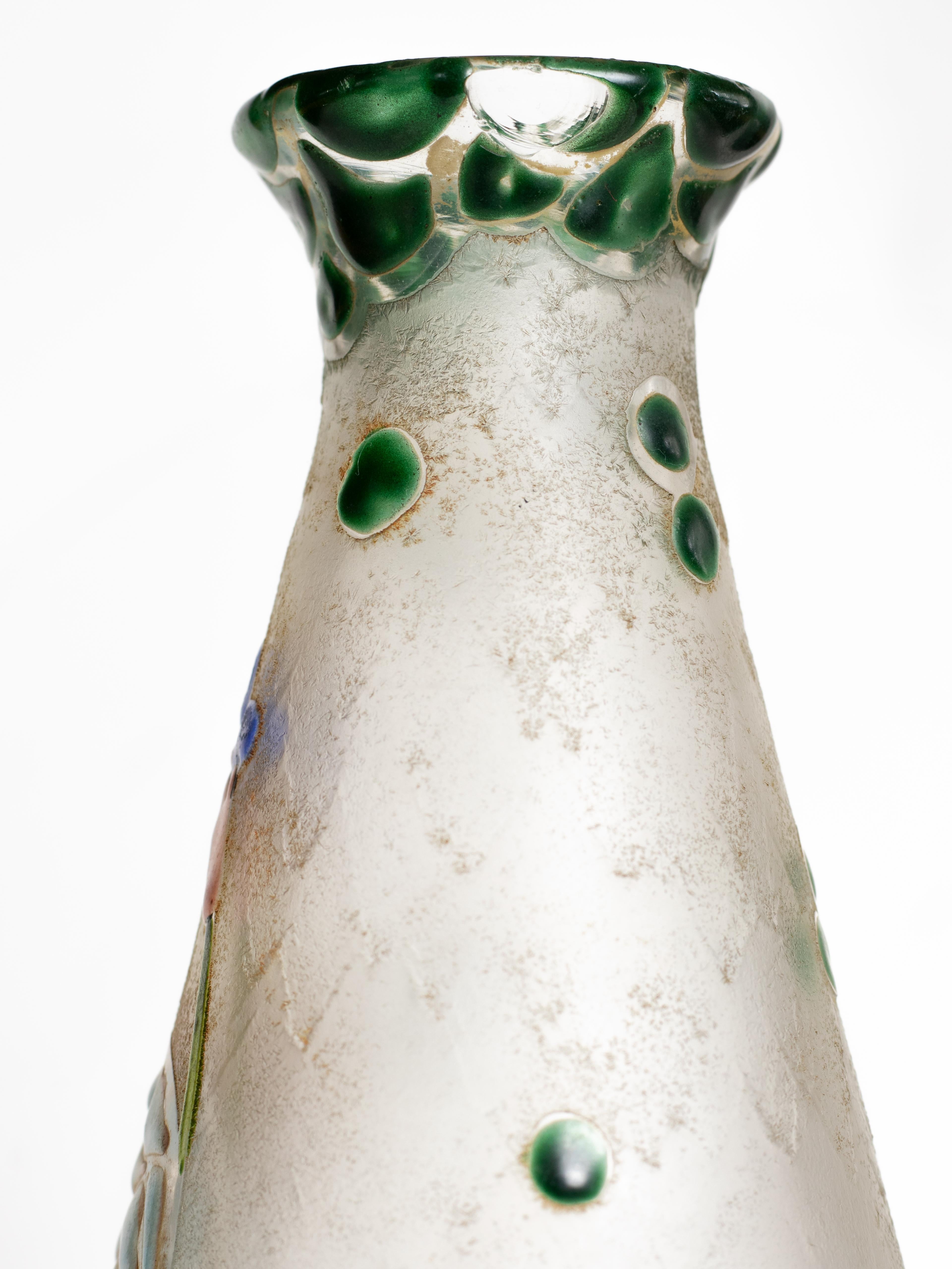  Legras Cameo Glass Vase by François-Théodore Legras, 20th Century For Sale 3
