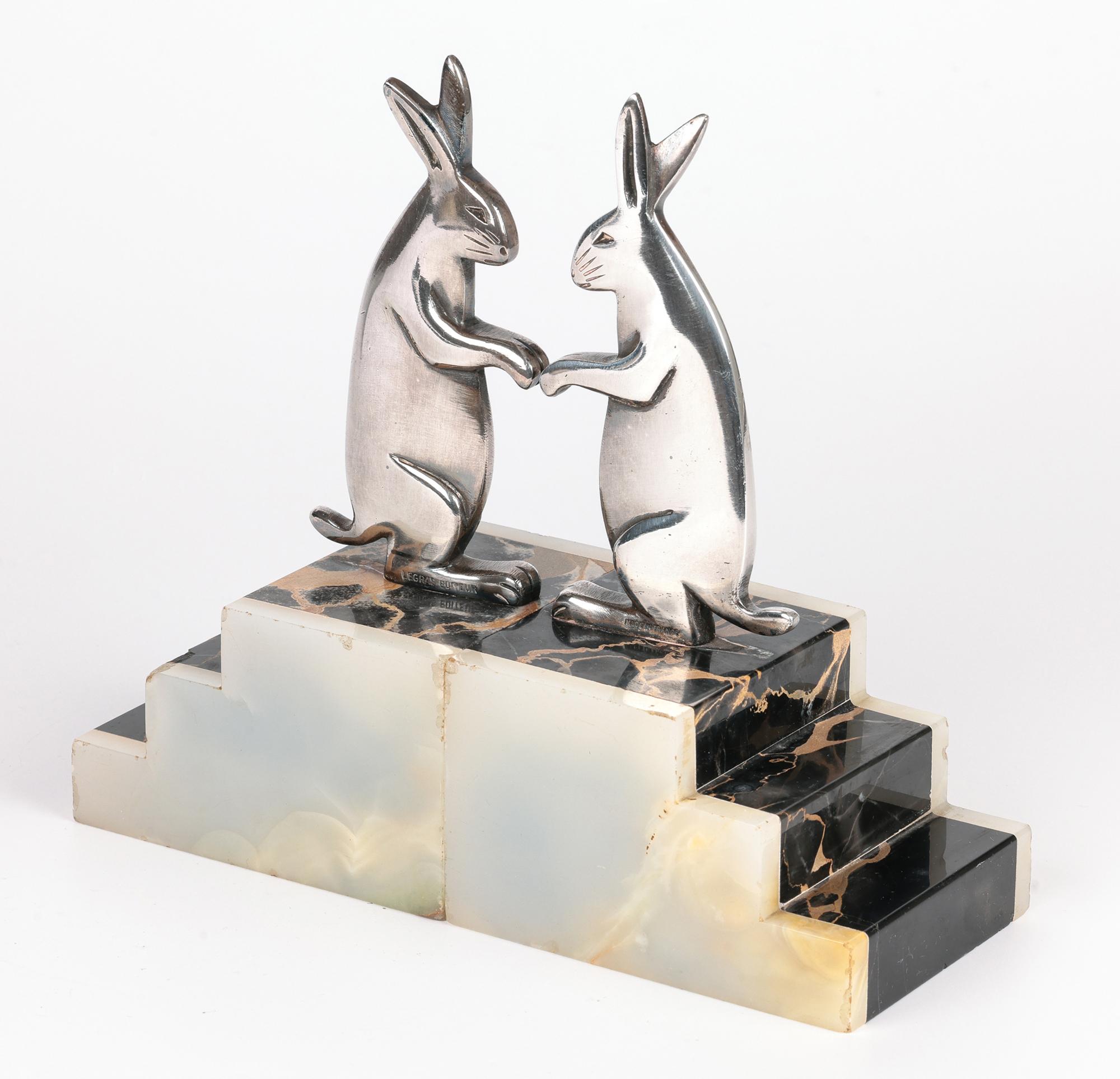 Seltenes Art-Déco-Paar versilberte kubistische Hare-Buchstützen, Legras Editeur, Legras Editeur im Angebot 4