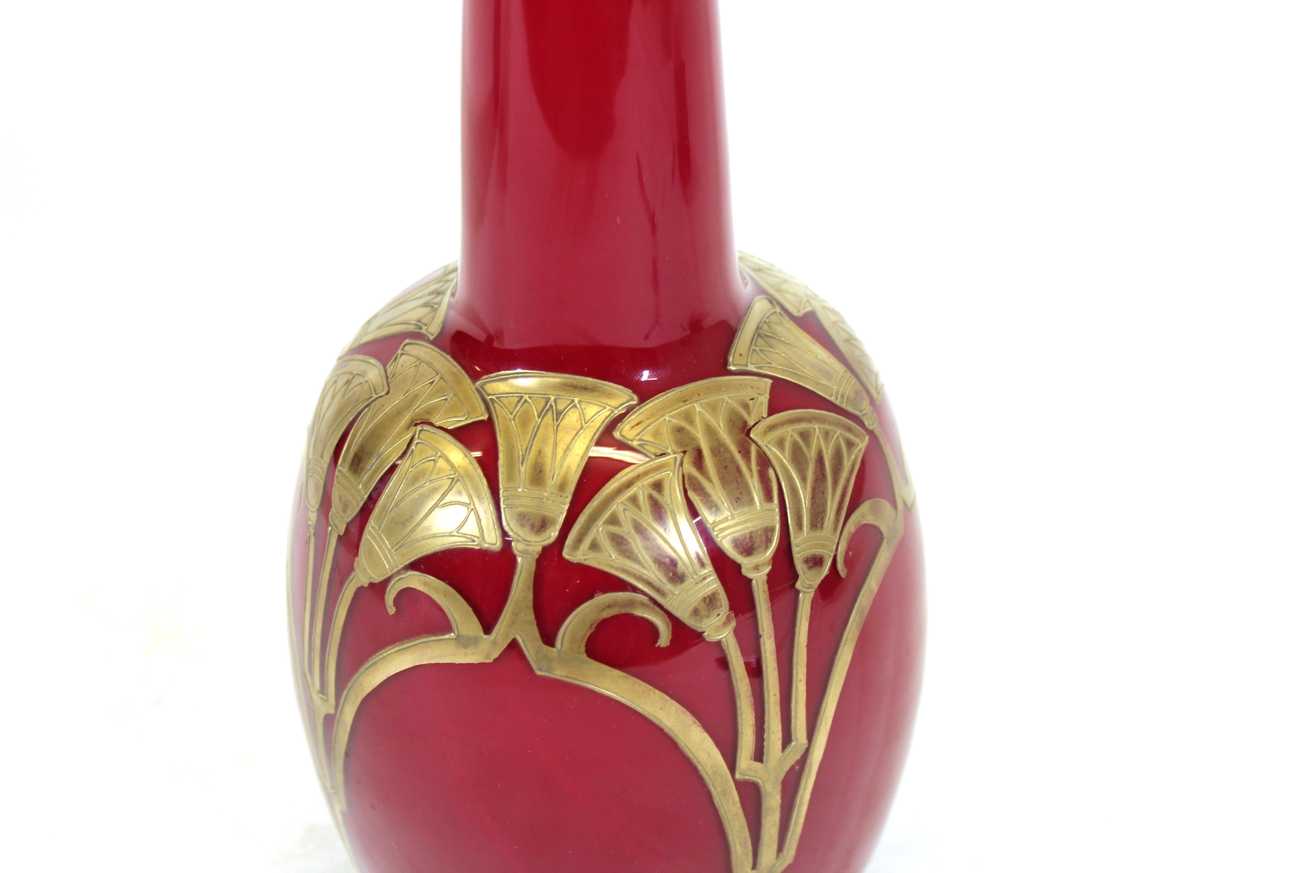 Legras French Egyptian Revival 'Rouge de Chine' Red Glass & Gold Vase 2
