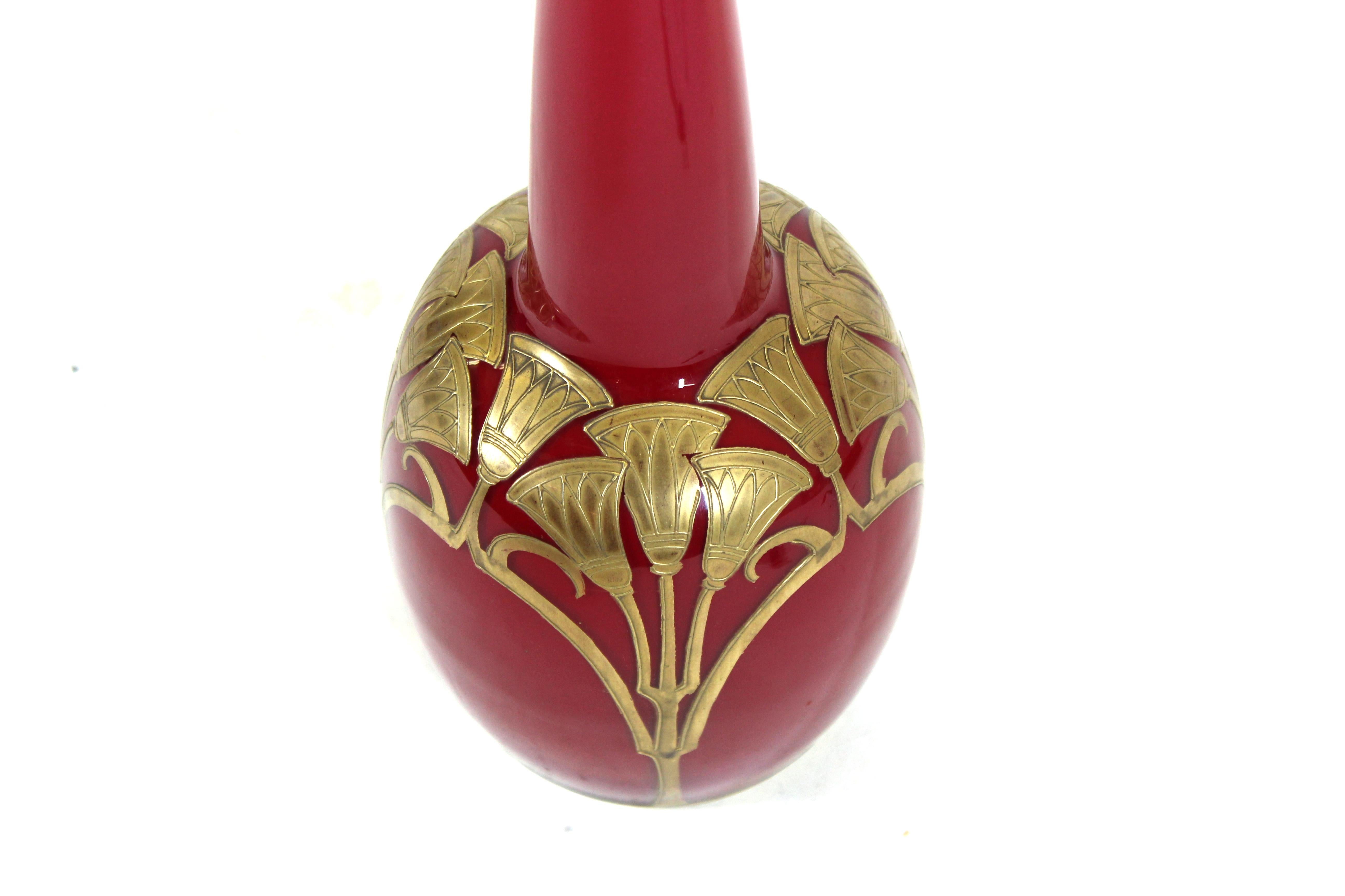 Legras French Egyptian Revival 'Rouge de Chine' Red Glass & Gold Vase 5