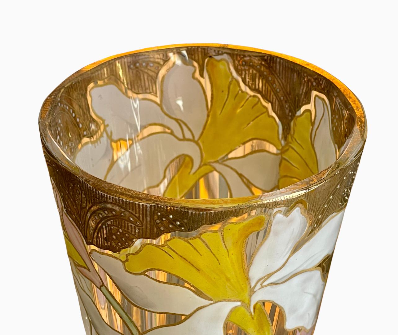 Français LEGRAS - Paire de vases en cornet avec iris - Art Nouveau  en vente