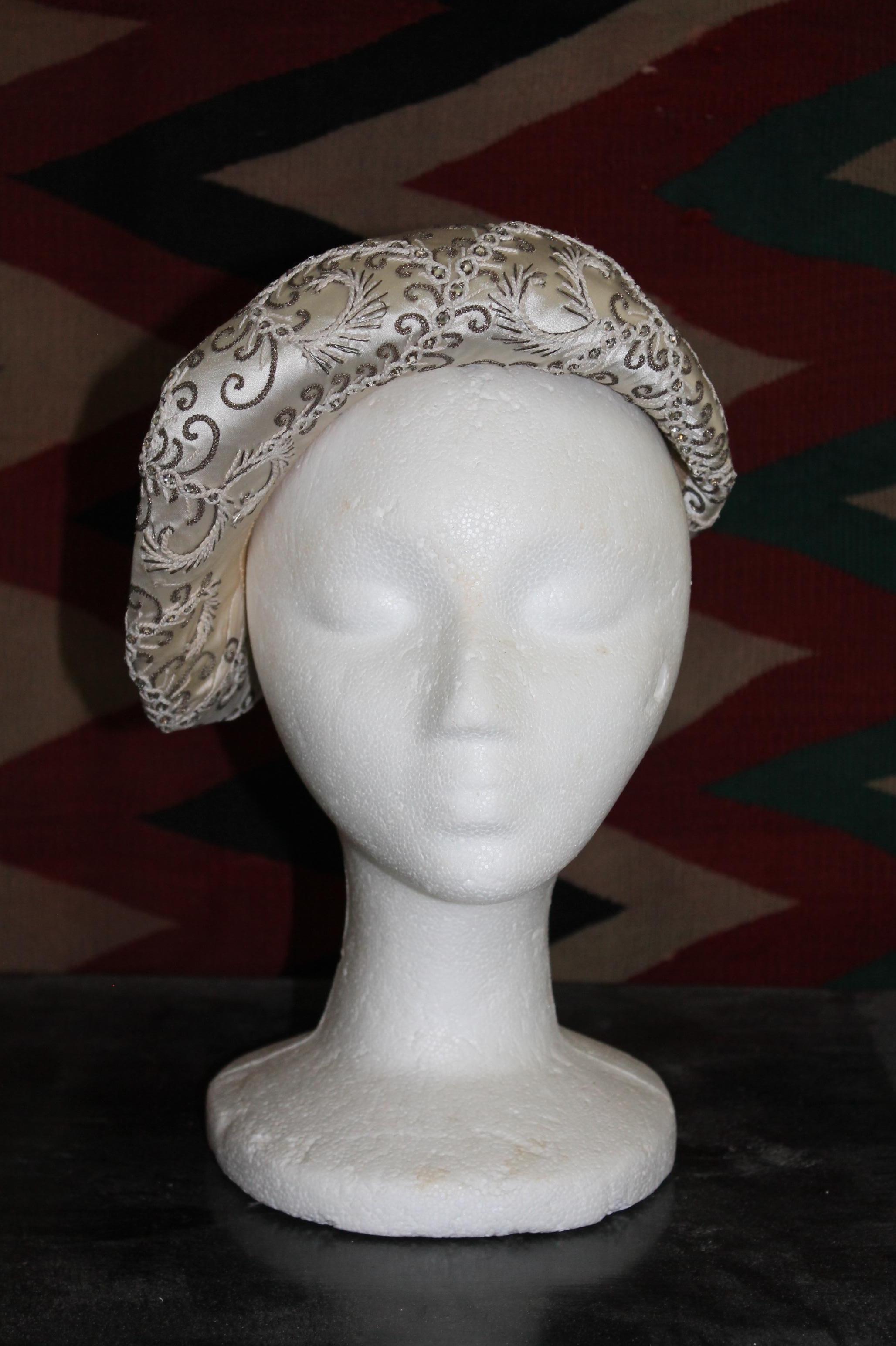 LeGroux Soeurs, Paris Beret Style Hat In Excellent Condition In Sharon, CT