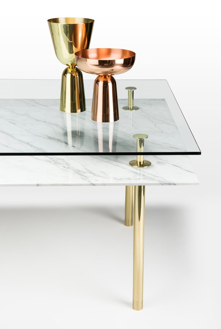 Legs Large Dining Table with Calacatta Gold Marble Top and Polished Brass For Sale 4