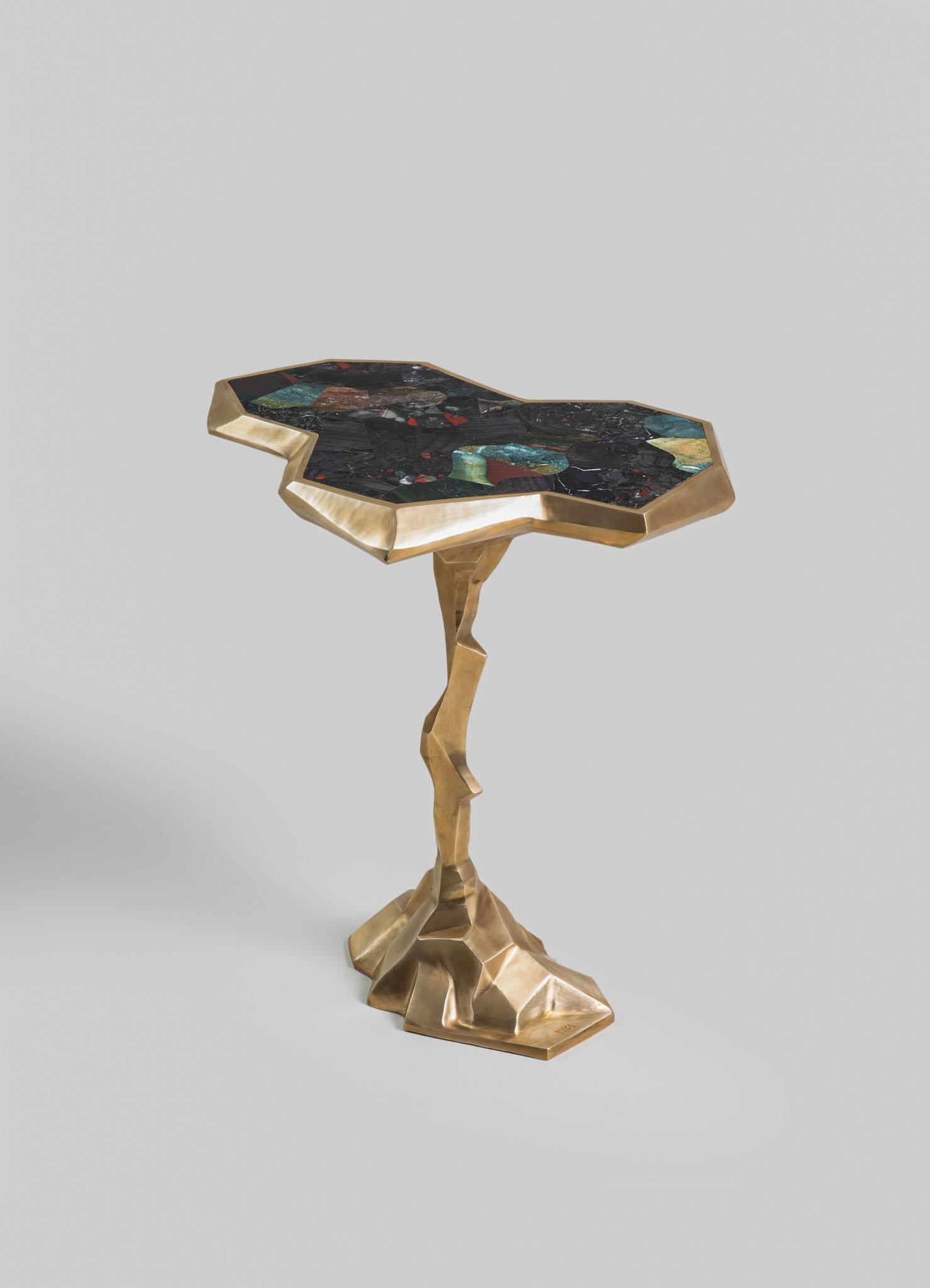 Leh Side Table Large in Brass with Semi Precious Stones, Viya by Vikram Goyal

Crafted from cast brass and adorned with semi-precious stones, this collection pays homage to the diverse hues of Indian landscapes. From the azure blues of oceans and