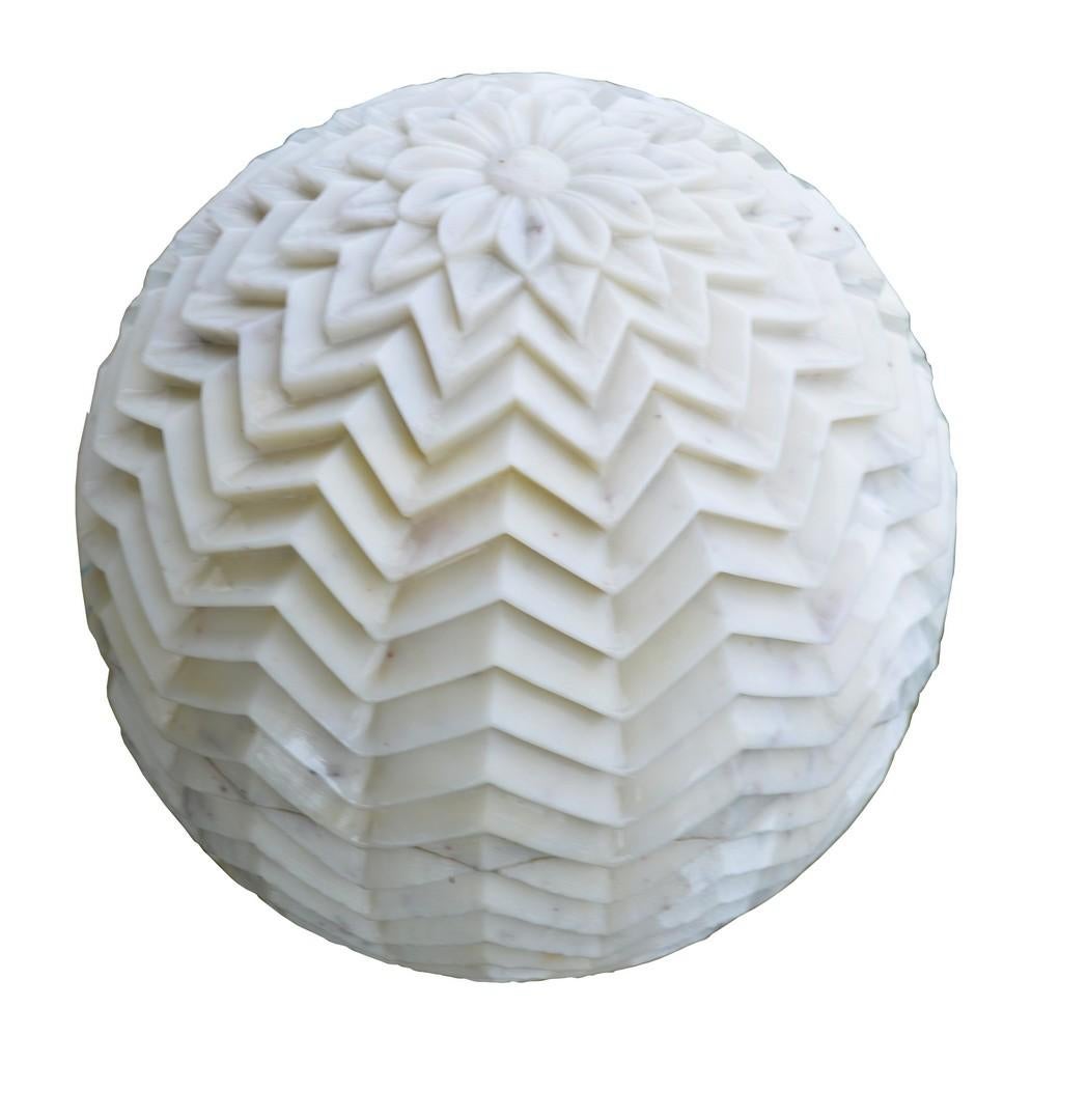 Lehariya Cone Globe in White Marble Handcrafted in India For Sale 1