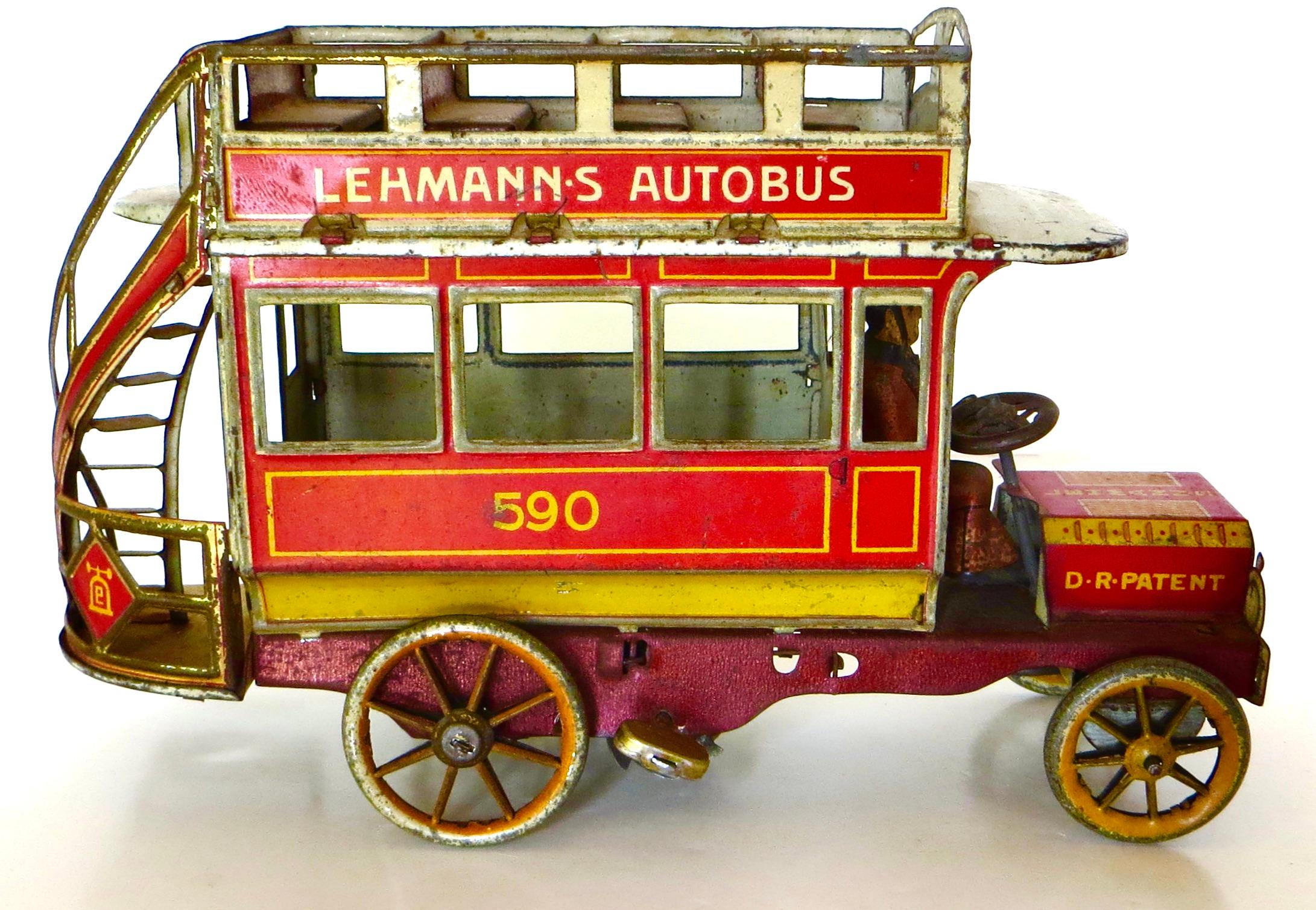 Jouet en fer blanc antique, iconique et rare, très recherché par les collectionneurs de jouets Lehman et de jouets à remonter de qualité. Sans le 