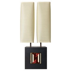 LÁMPARA LEI- Base de hierro bruñido