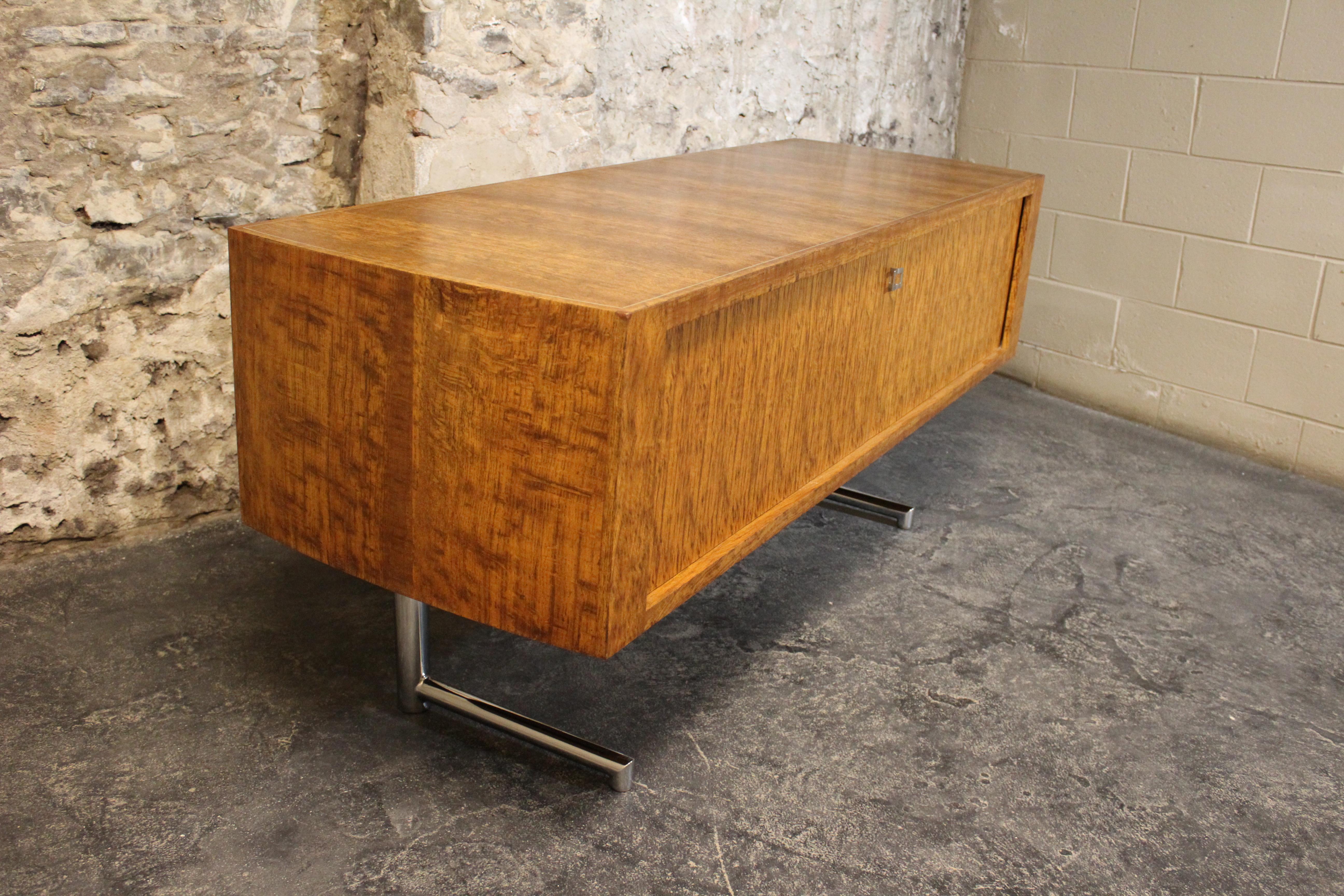 leif jacobsen credenza