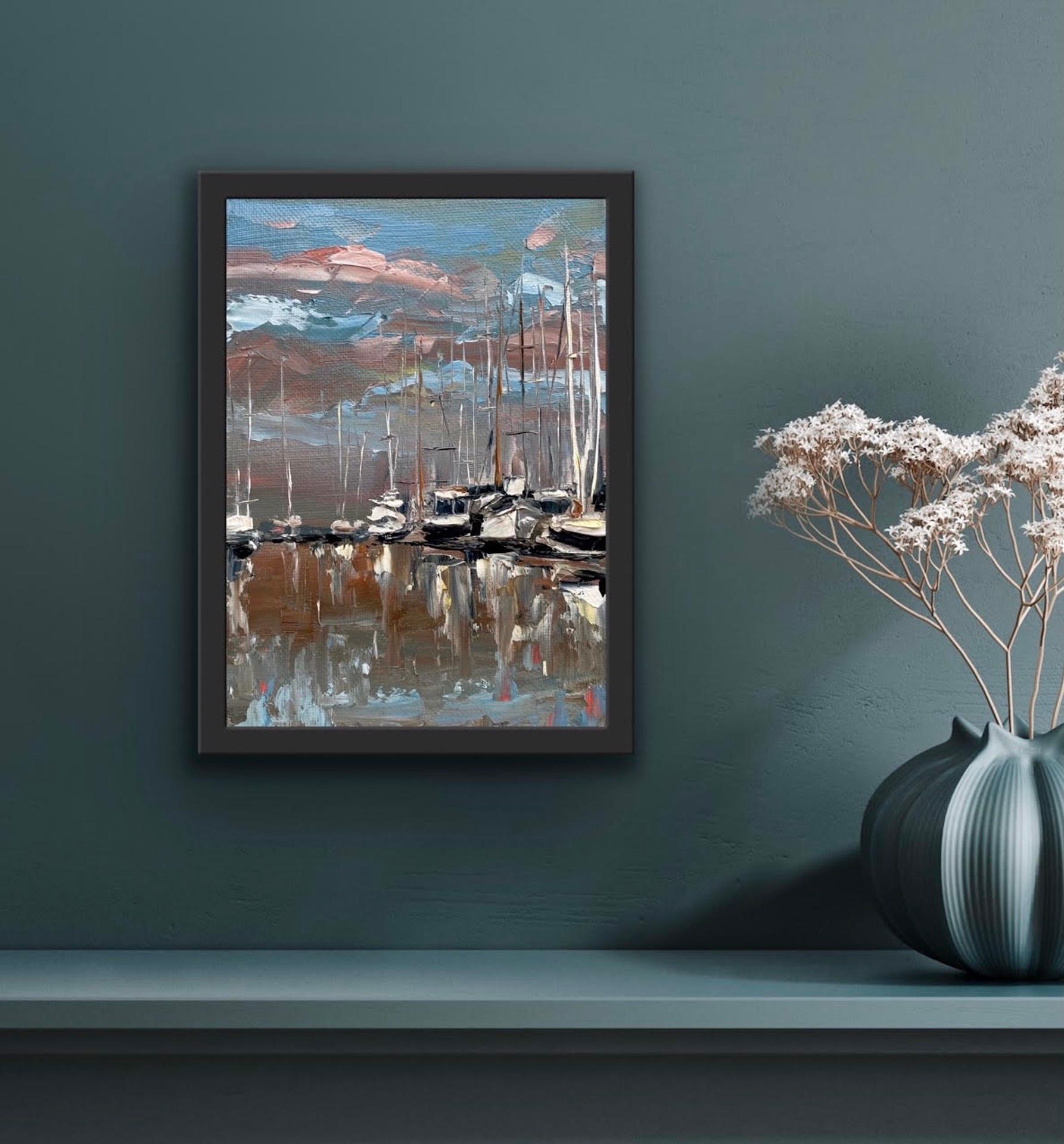 Die Docks (Grau), Landscape Painting, von Leigh Ann Van Fossan