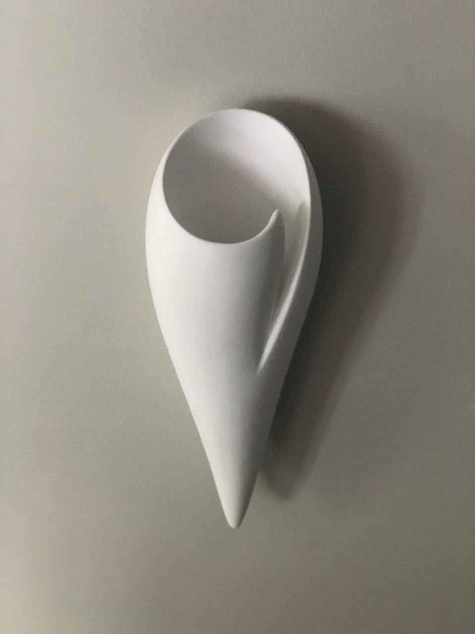 British Leila Contemporary Wall Sconce, Wall Light in White Plaster, Hannah Woodhouse For Sale